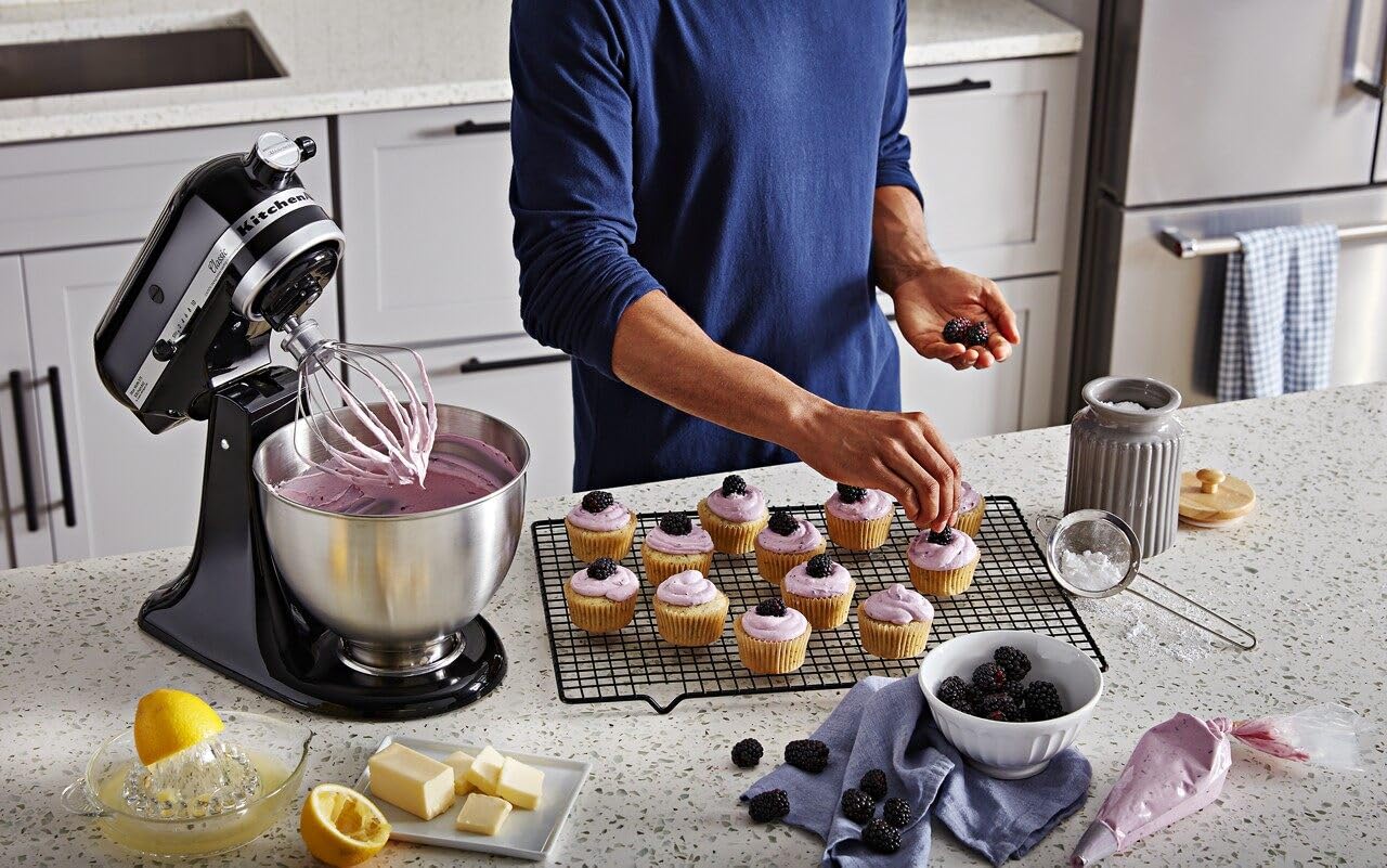KitchenAid Classic Series 4.5-Quart Tilt-Head Stand Mixer - Onyx Black (K45SSOB) | Professional Baking & Mixing for Cookies, Cakes & Dough | Perfect for Home Bakers & Kitchen Enthusiasts
