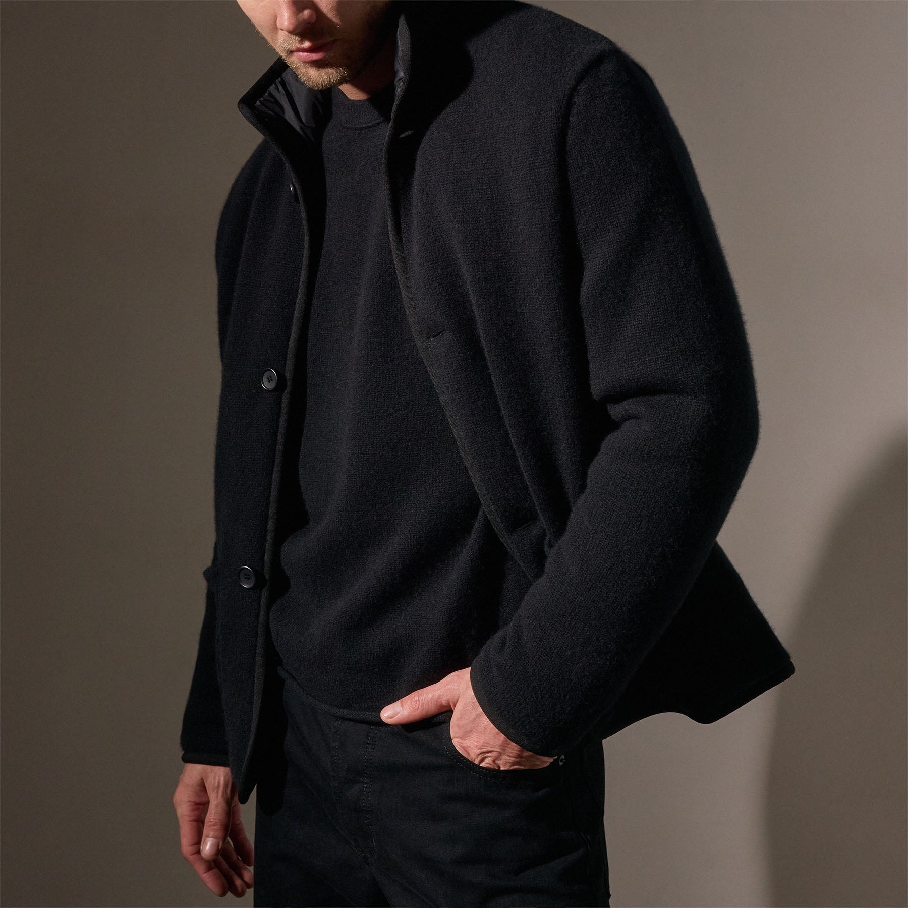 Premium Insulated Cashmere Knit Coat for Women - Warm Winter Jacket in Black | Cozy Outerwear for Cold Weather & Outdoor Activities