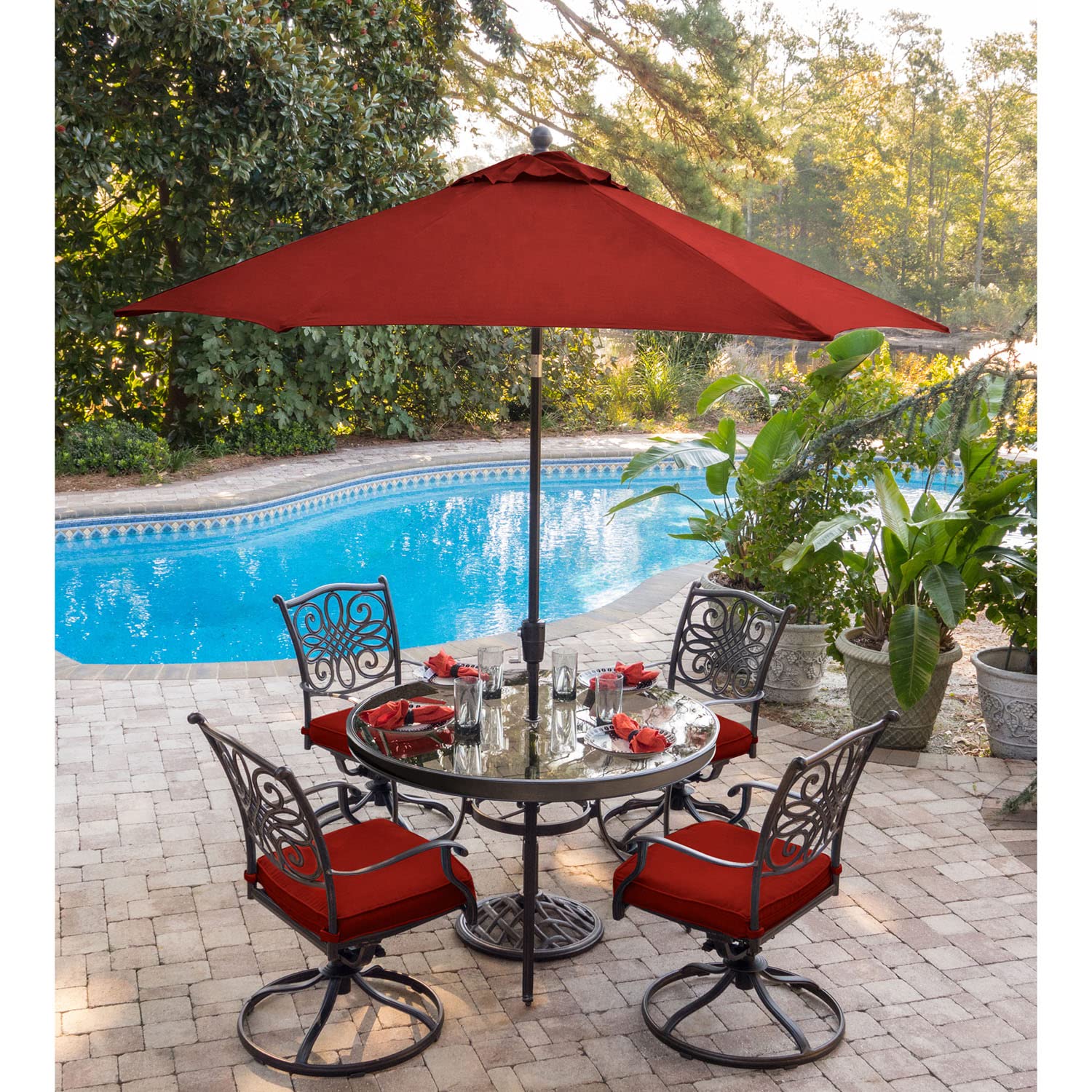 Hanover Traditions 9 Ft. Patio Market Umbrella with Tilt Crank - Rust-Resistant, All-Weather Outdoor Umbrella in Red - Perfect for Backyard, Poolside, and Outdoor Dining Areas