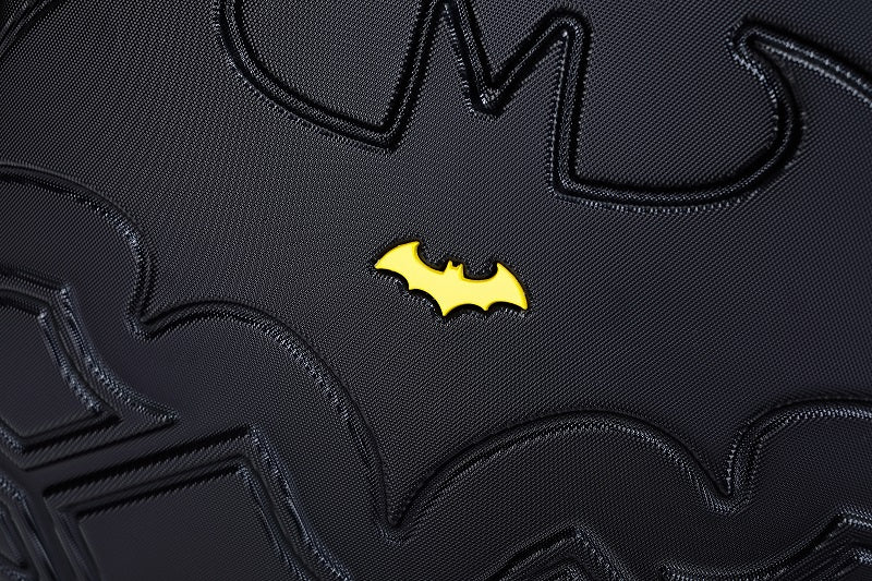Batman 19-Inch Small 4-Wheel Hard Shell Suitcase - Black Luggage for Kids & Teens | Perfect for School Trips, Weekend Getaways & Air Travel