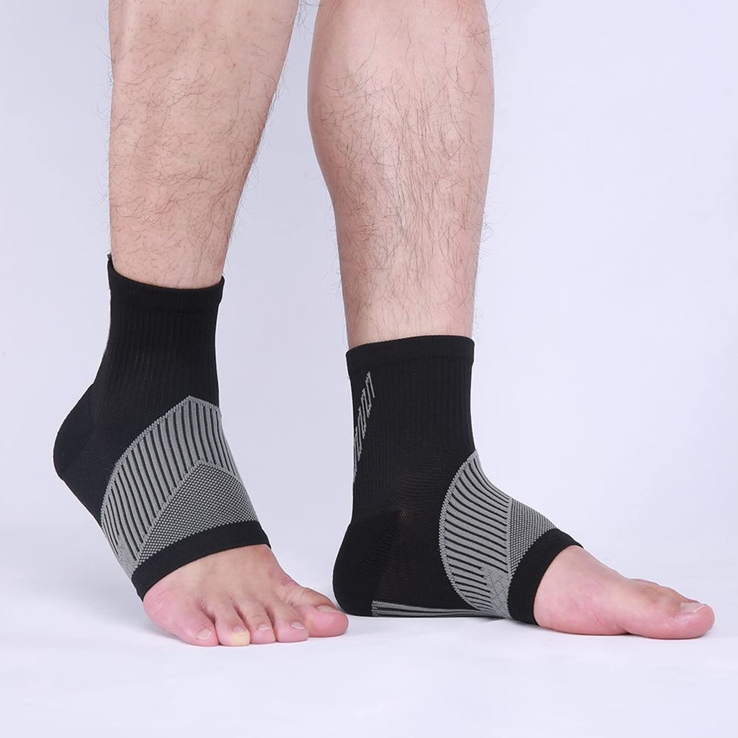 Heelsium Neuropathy & Plantar Fasciitis Compression Socks for Men & Women - Pain Relief Socks for Foot Pain, Swelling & Circulation - Large Black Socks for Work, Running & Daily Comfort