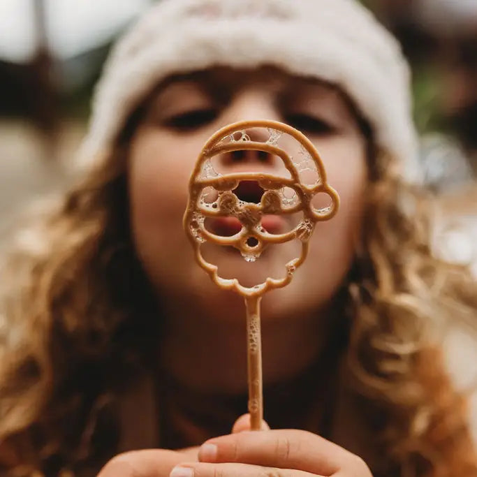 Eco-Friendly Santa Bubble Wand for Kids - Fun Christmas Party Favors & Outdoor Play - Perfect for Holiday Celebrations, Birthday Gifts & Summer Activities