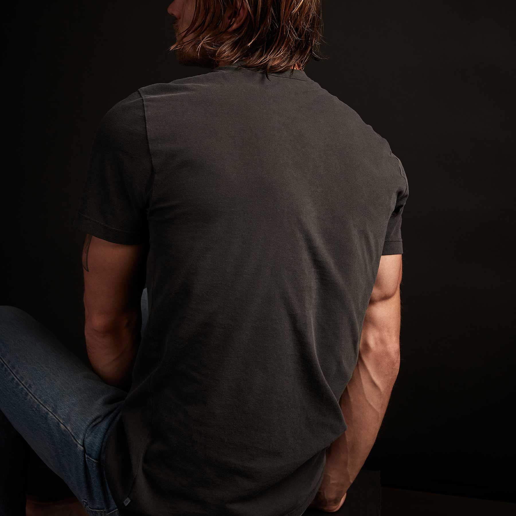 Men's Short Sleeve Crew Neck T-Shirt - Soft Carbon Pigment Cotton Tee for Casual Wear & Everyday Outfits