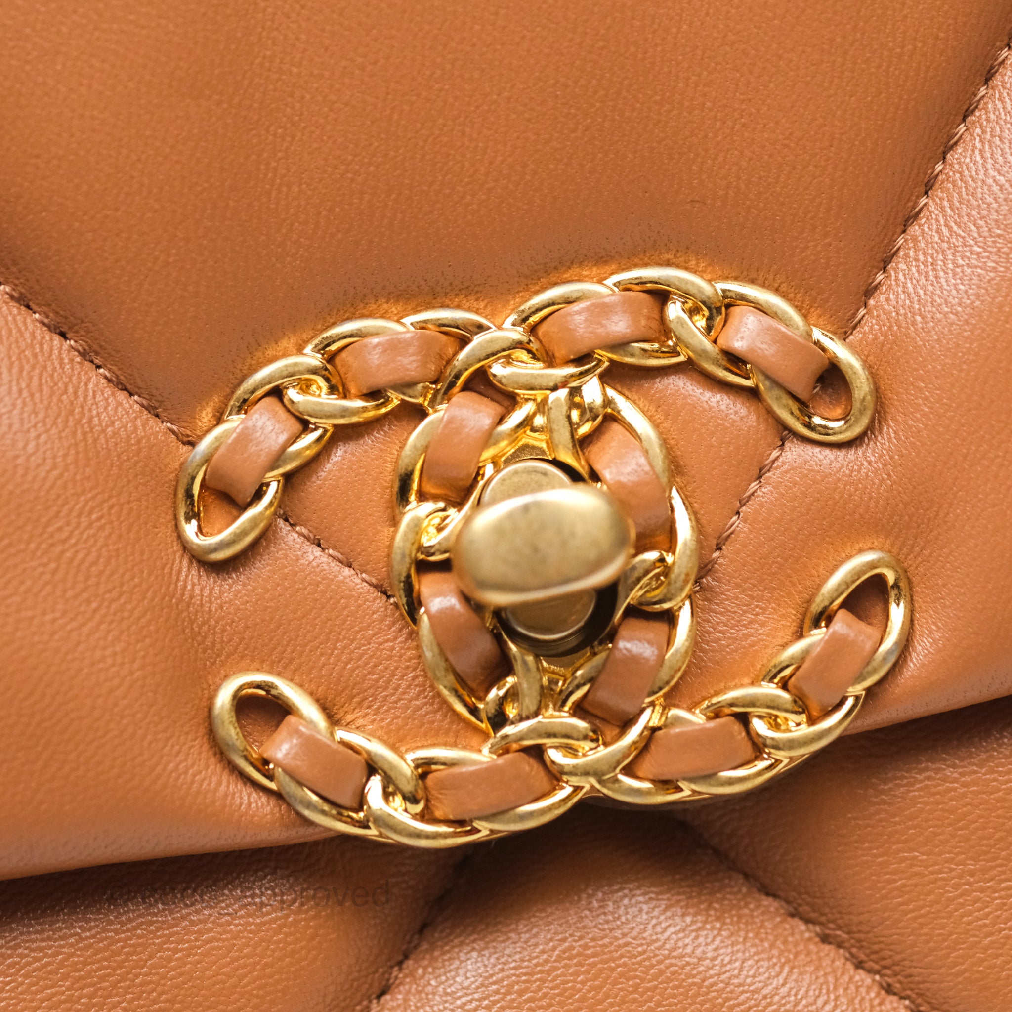 Chanel 19 Small Handbag in Caramel Brown with Mixed Hardware - 21A Collection | Luxury Crossbody Bag for Women, Perfect for Date Night & Special Occasions