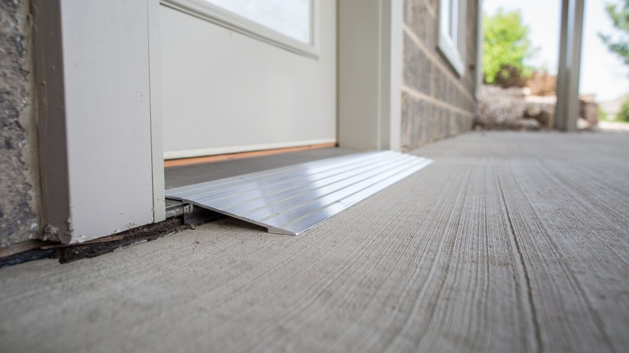 TRANSITIONS® Modular Entry Ramp - Lightweight Portable Wheelchair Ramp for Home & Vehicle Access - ADA Compliant Non-Slip Surface (Perfect for Seniors, Wheelchairs, Scooters & Mobility Assistance)