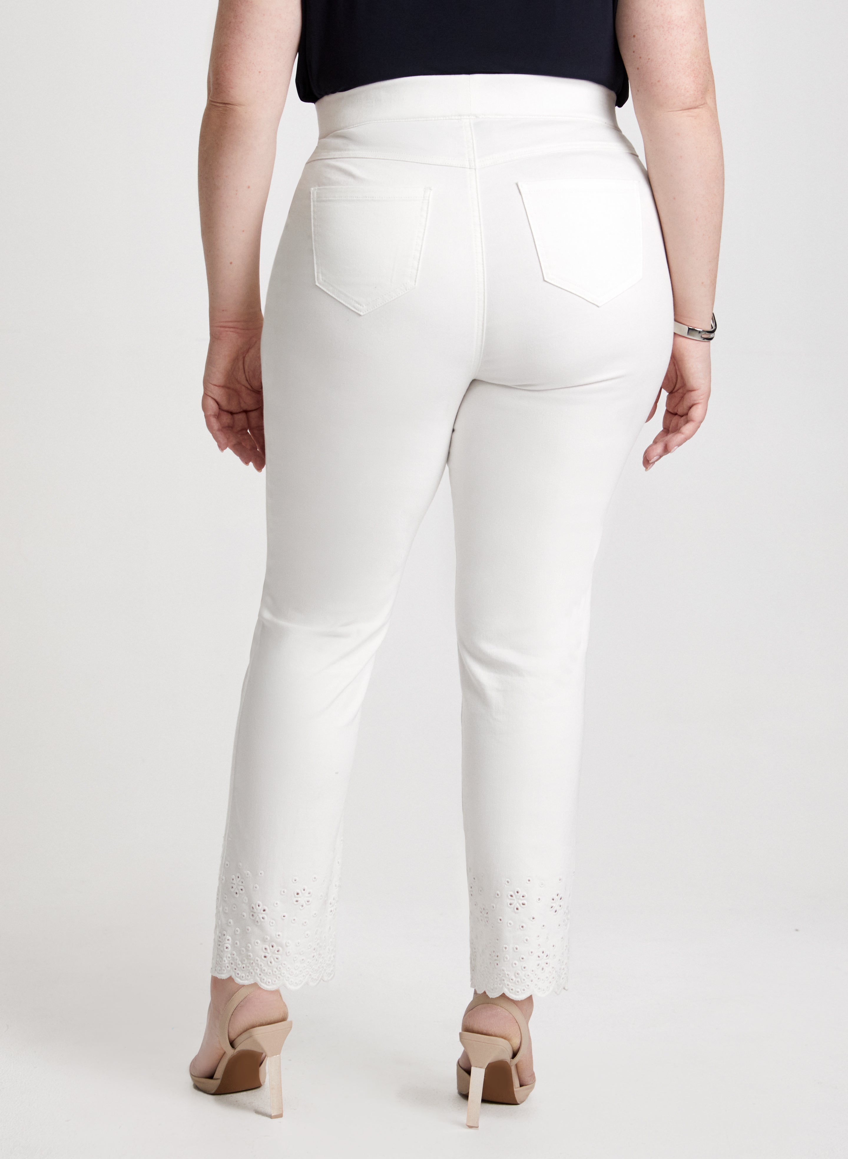 Stylish Embroidered Pull On Jeans for Women - Comfortable Stretch Denim Pants with Floral Design - Perfect for Casual Wear, Office & Weekend Outings
