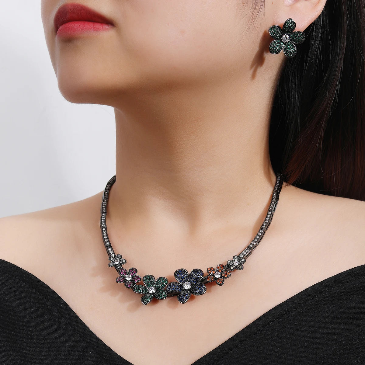 Elegant Flower Necklace and Earrings Set - European Style Bridal Jewelry for Wedding Party, Fashion Dress Accessories with CZ Stones - Perfect for Bridesmaids, Prom, Evening Gala & Special Occasions