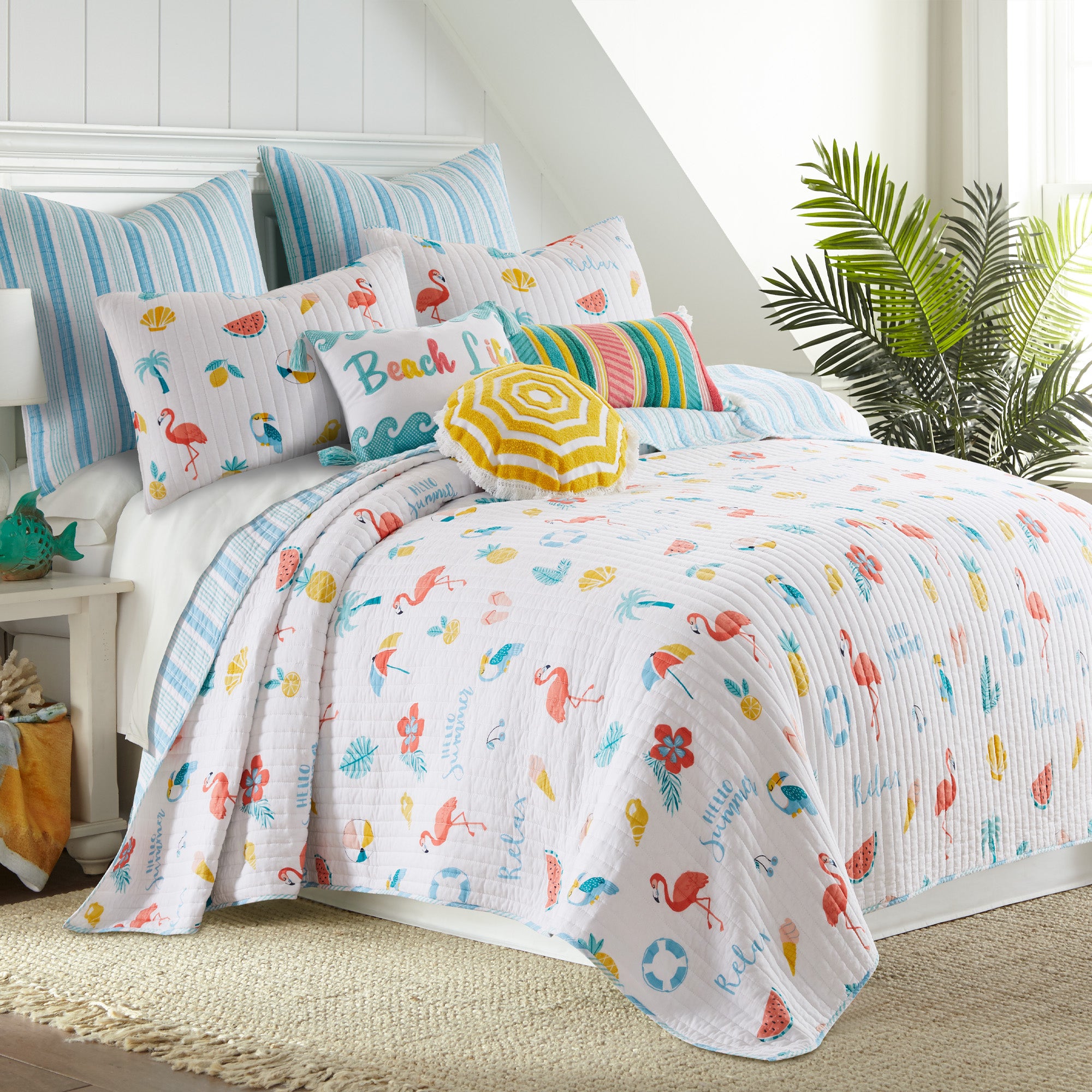 Breathable Summer Quilt Set - Lightweight & Cooling Bedding for Hot Weather - Perfect for Bedroom, Guest Room, and Vacation Homes