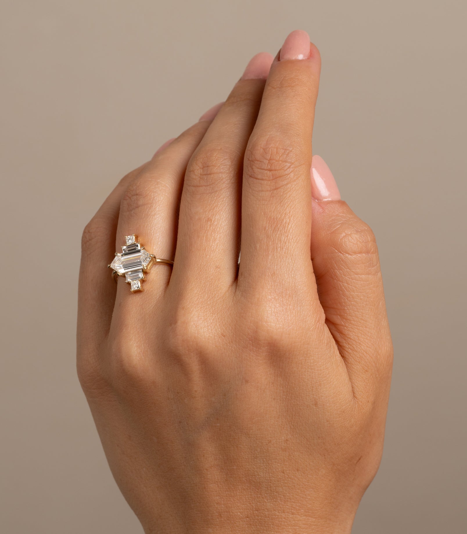 2.26Ct Hexagon Art Deco Inspired Diamond Engagement Ring - Vintage Style Wedding Band for Women, Perfect for Proposals, Anniversaries & Special Occasions