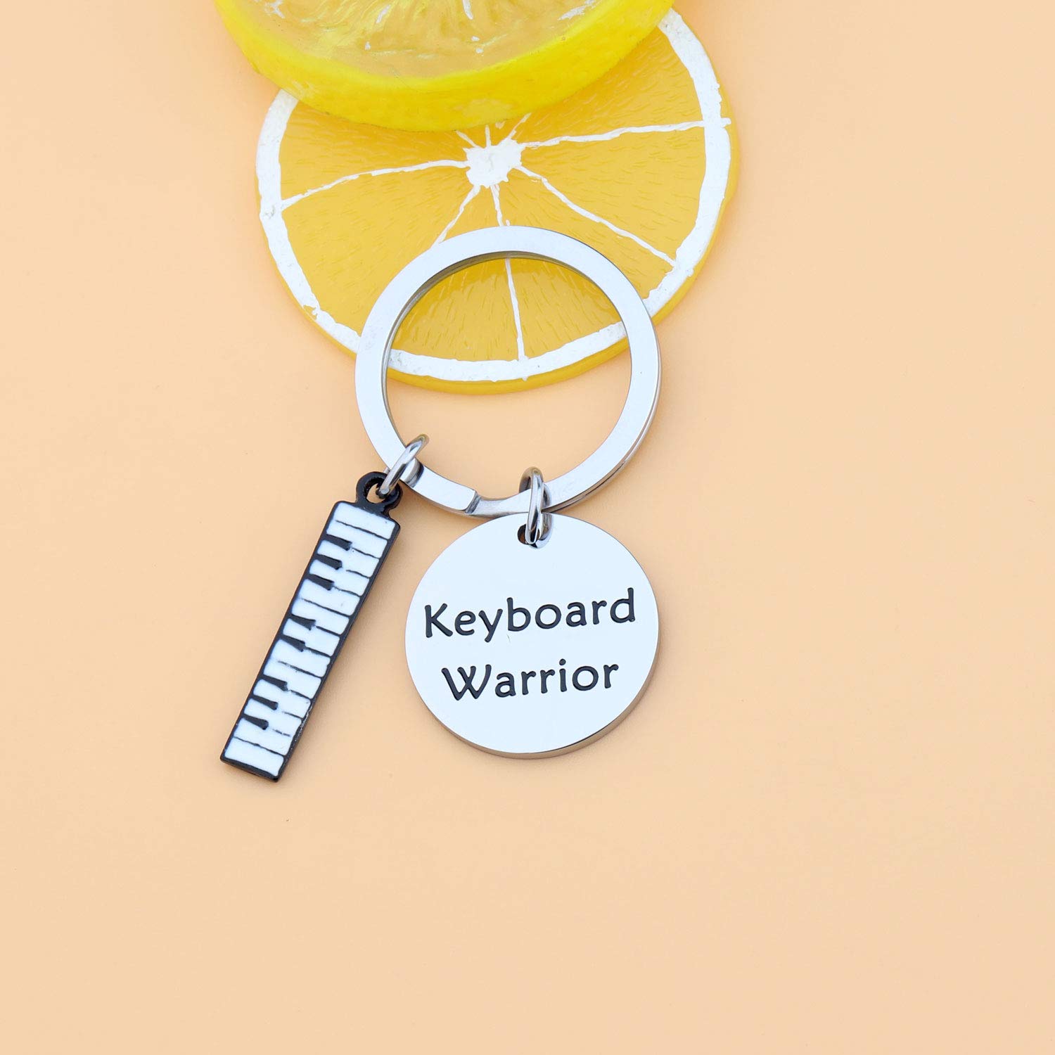AKTAP Piano Keyboard Keychain - Perfect Gift for Pianists & Music Teachers - Miniature Musical Instrument Key Ring - Ideal for Piano Enthusiasts, Music Students & Keyboard Players (Great for Birthdays, Graduations & Music Appreciation Gifts)