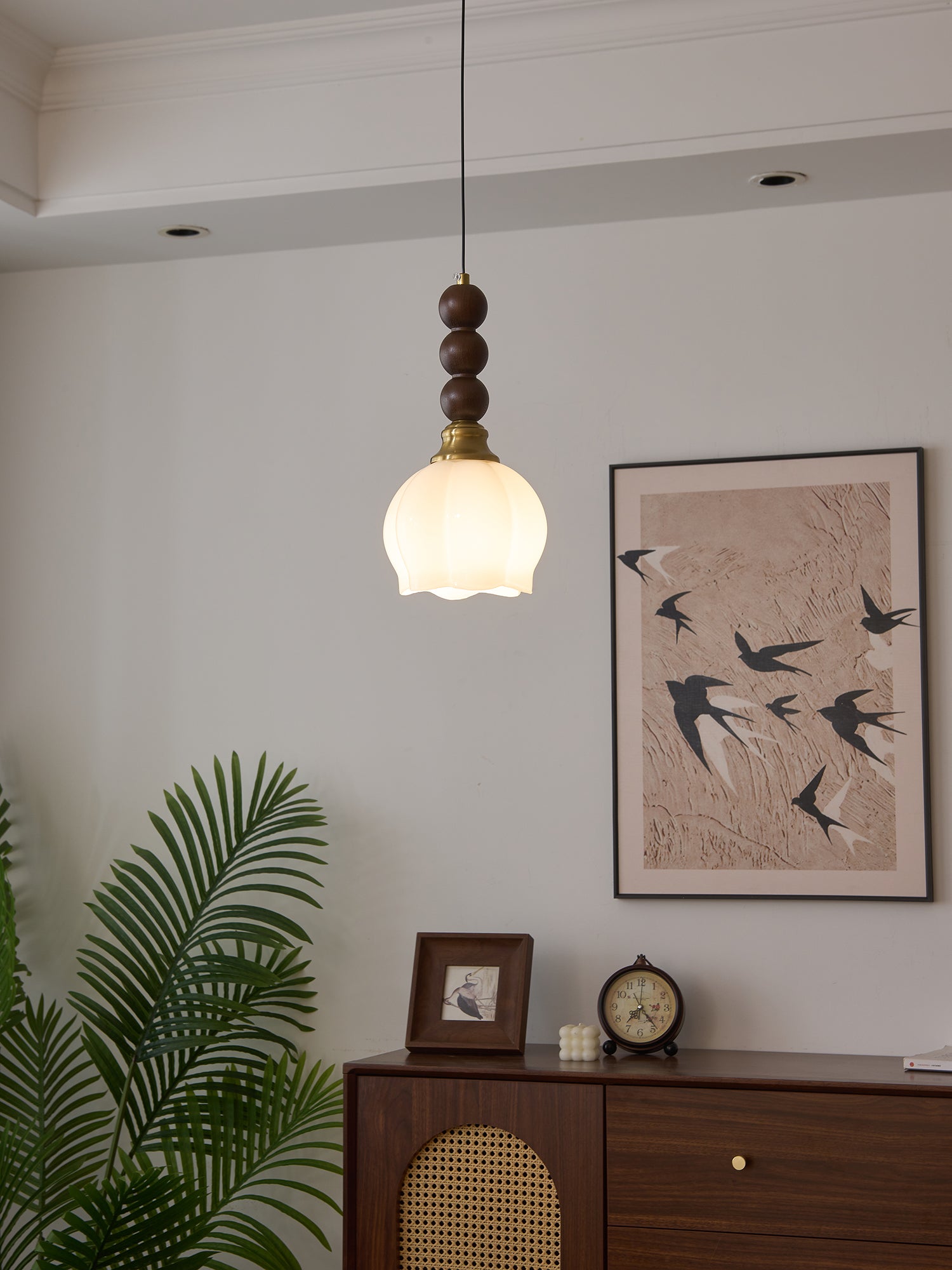 Evandra Modern Pendant Light - Elegant Hanging Ceiling Fixture for Kitchen, Dining Room & Bedroom | Dimmable LED Chandelier with Adjustable Height