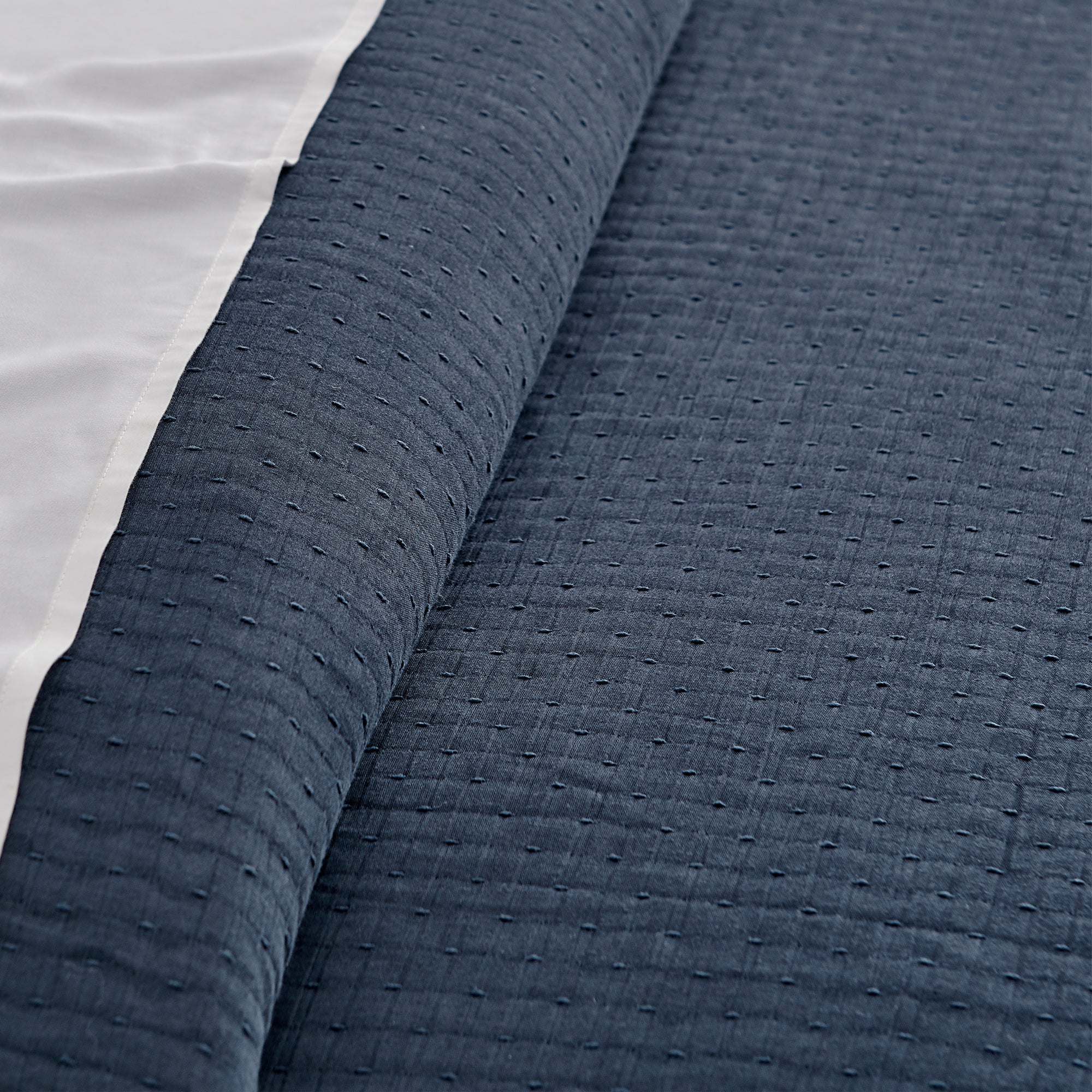 Premium Reede Muslin Navy Comforter Set - Soft Breathable Bedding for All Seasons | Perfect for Master Bedroom, Guest Room & Dorm Decor