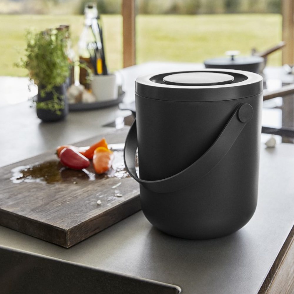 Eco-Friendly Bio Waste Compost Bin - 3L Kitchen Compost Container with Lid (19.5cm Height, Black) | Perfect for Sustainable Living & Organic Waste Recycling in Home, Office, or Garden