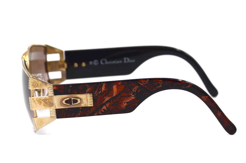 Christian Dior 2562 43 Sunglasses - Luxury Designer Shades for Women & Men | UV Protection, Fashionable & Comfortable | Perfect for Beach, Driving & Outdoor Activities