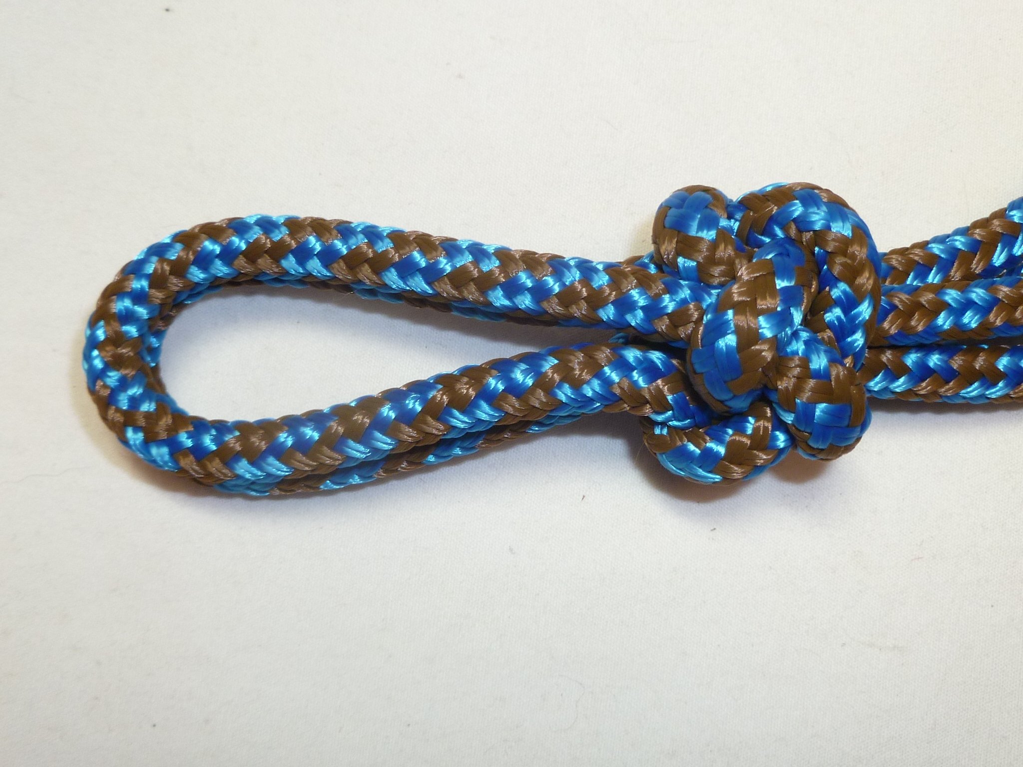 Big Sky Tack and Snacks 4-Knot Horse Rope Halter - Durable 1/4