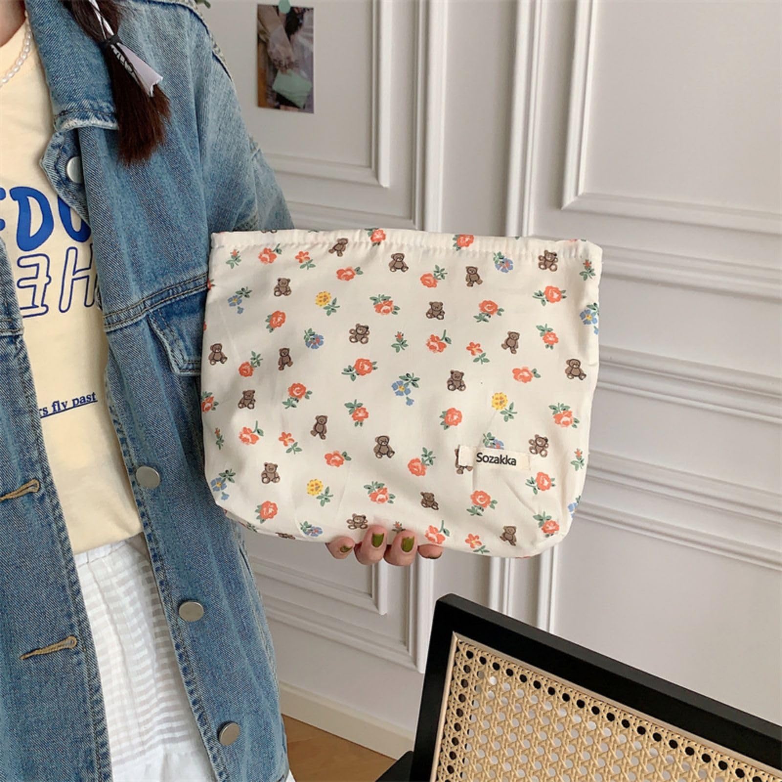 Large Capacity Cosmetic Makeup Bags for Women - Waterproof Travel Organizer Pouch with Multiple Pockets | Perfect for Makeup Storage, Travel Essentials & Toiletry Organization