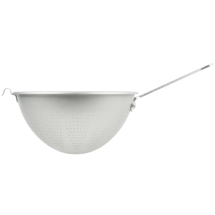Vollrath 5 Quart Heavy Duty Aluminum Strainer - Professional Grade Kitchen Colander for Pasta, Vegetables & Fruits - Ideal for Restaurants, Catering & Home Cooking