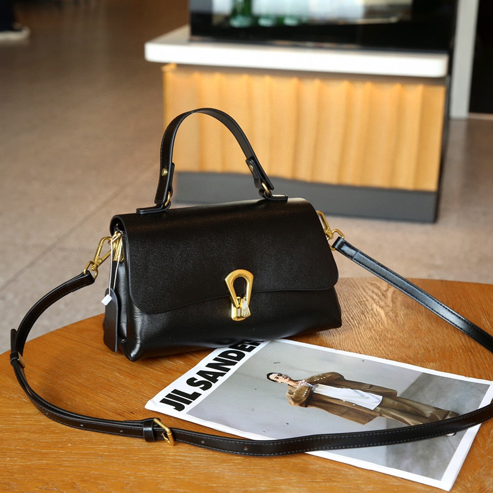 Vintage Style Mini Handbag for Women - Retro Small Crossbody Purse with Adjustable Strap - Perfect for Date Night, Parties & Everyday Use