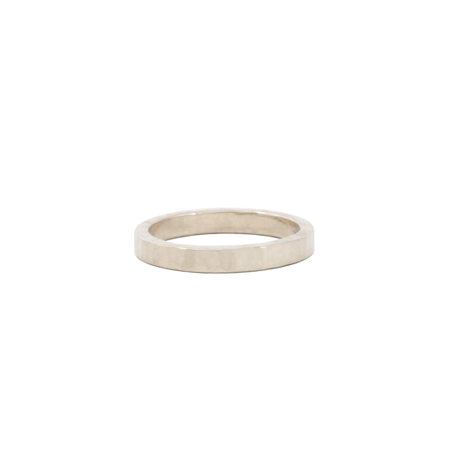 3mm Hammered Gold Wedding Band for Men & Women - Perfect for Engagement, Anniversary, and Everyday Wear