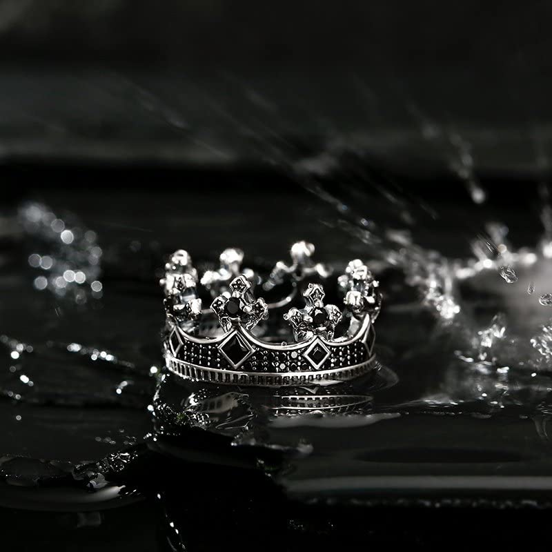 Jeulia Princess Black Crown Ring - Sterling Silver Plated Tiara Ring with Diamond Accents | Elegant Wedding, Promise & Anniversary Jewelry for Women | Perfect Gift Box Included | Ideal for Bridal, Prom & Special Occasions