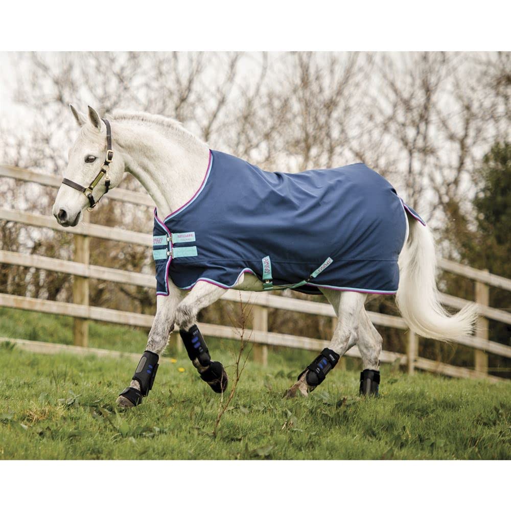 AMIGO Soft Fleece Blanket - Cozy & Warm Throw for Bed, Couch, and Travel - Perfect for Winter Nights, Camping, and Gifts