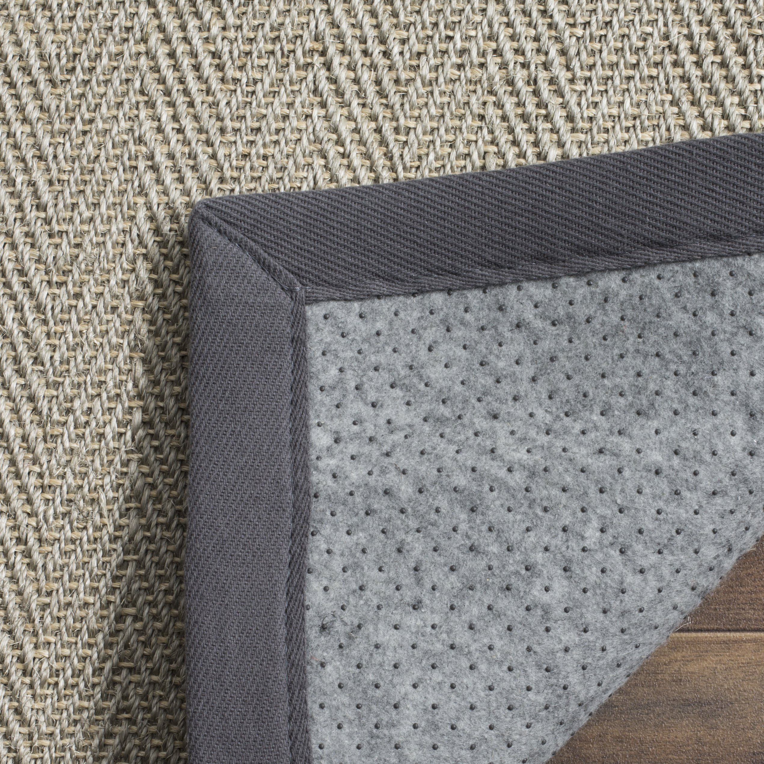 SAFAVIEH Natural Fiber Collection 6' x 9' Area Rug - Grey Brown & Grey Herringbone Sisal Design, Easy Care & Durable for High Traffic Areas | Perfect for Living Room, Bedroom, Dining Room & Home Office (NF444A)