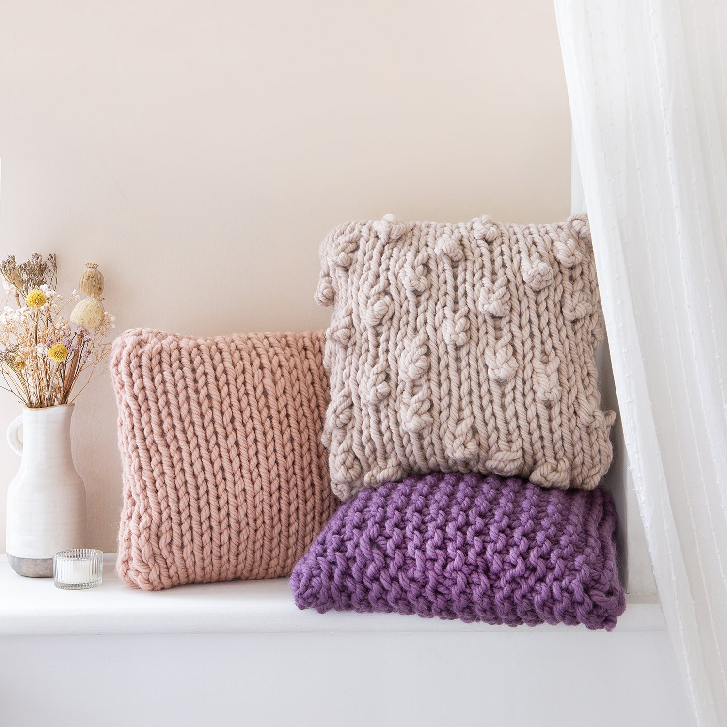 Big Bobble Stitch Cushion Knitting Kit - DIY Chunky Knit Pillow Making Set for Beginners, Home Decor, Cozy Living Room & Bedroom Accessories