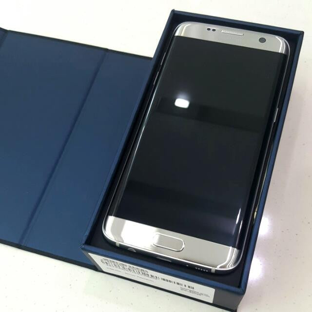 Samsung Galaxy S7 Edge 32GB Dual SIM Smartphone - Silver | 5.5