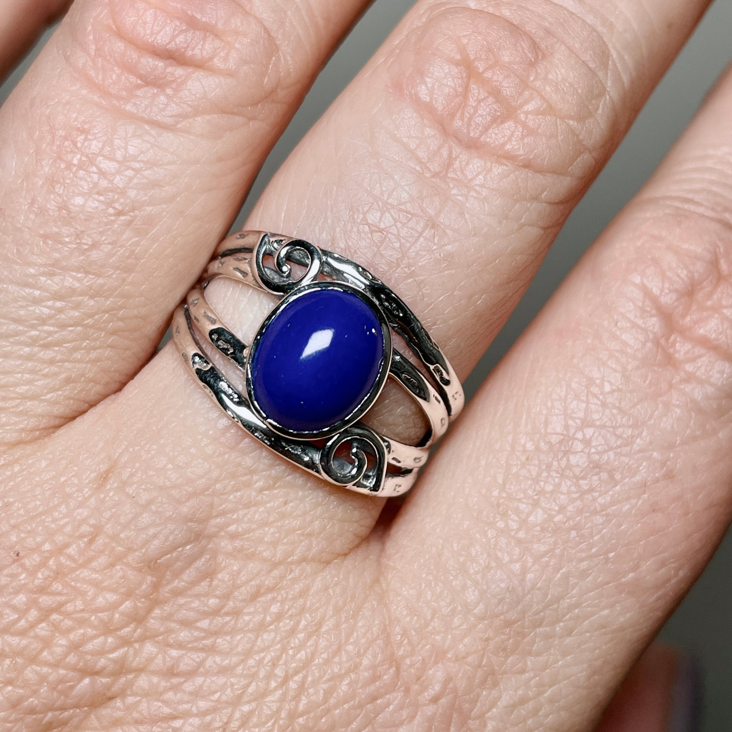 Lapis Lazuli Oval Cabochon Ring - Sterling Silver Decorative Setting R4025 | Elegant Jewelry for Women, Gift for Her, Birthday & Anniversary Present
