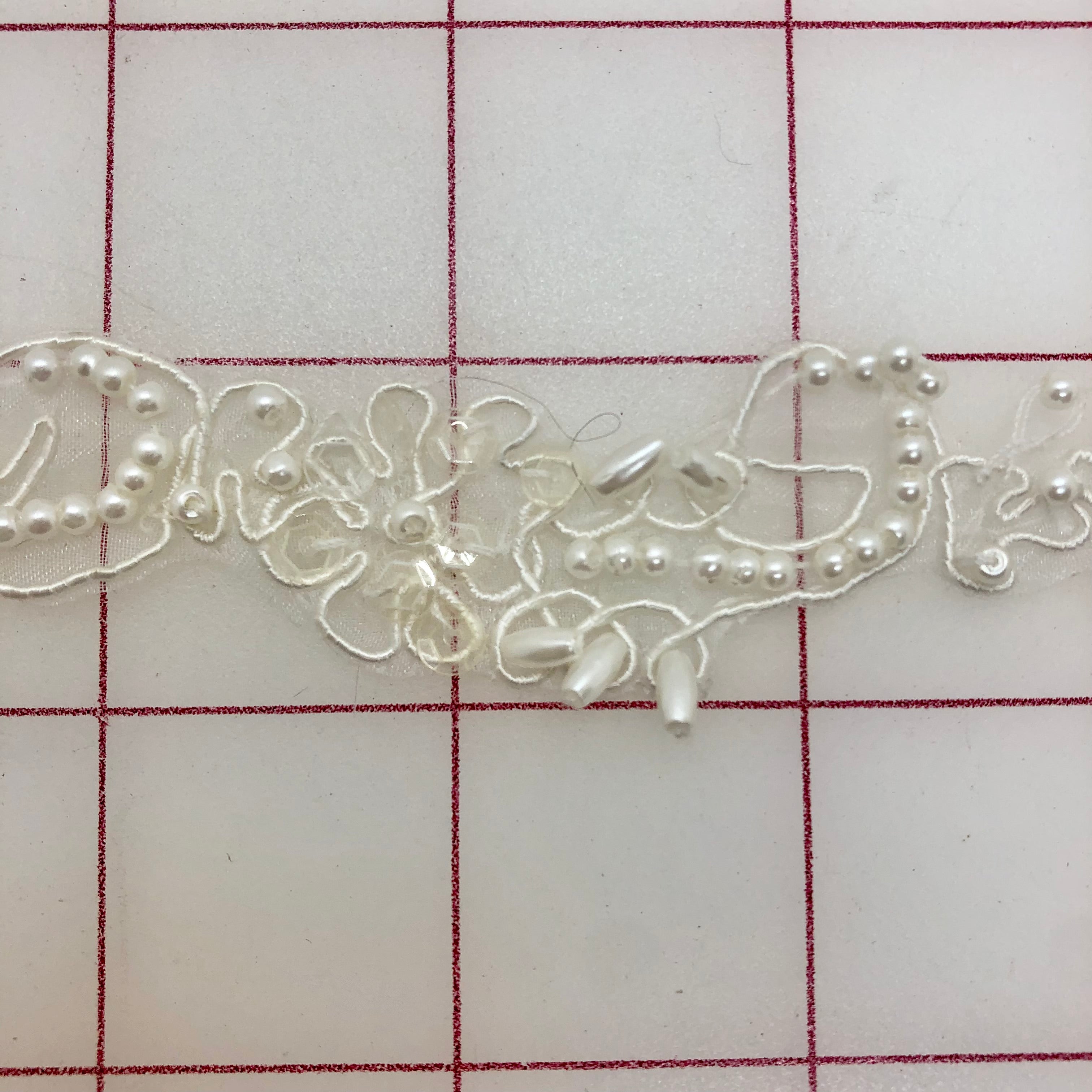 1 Inch Non-Metallic Winter White Sequined Beaded Trim - Perfect for Holiday Decorations, Costume Design, and DIY Craft Projects