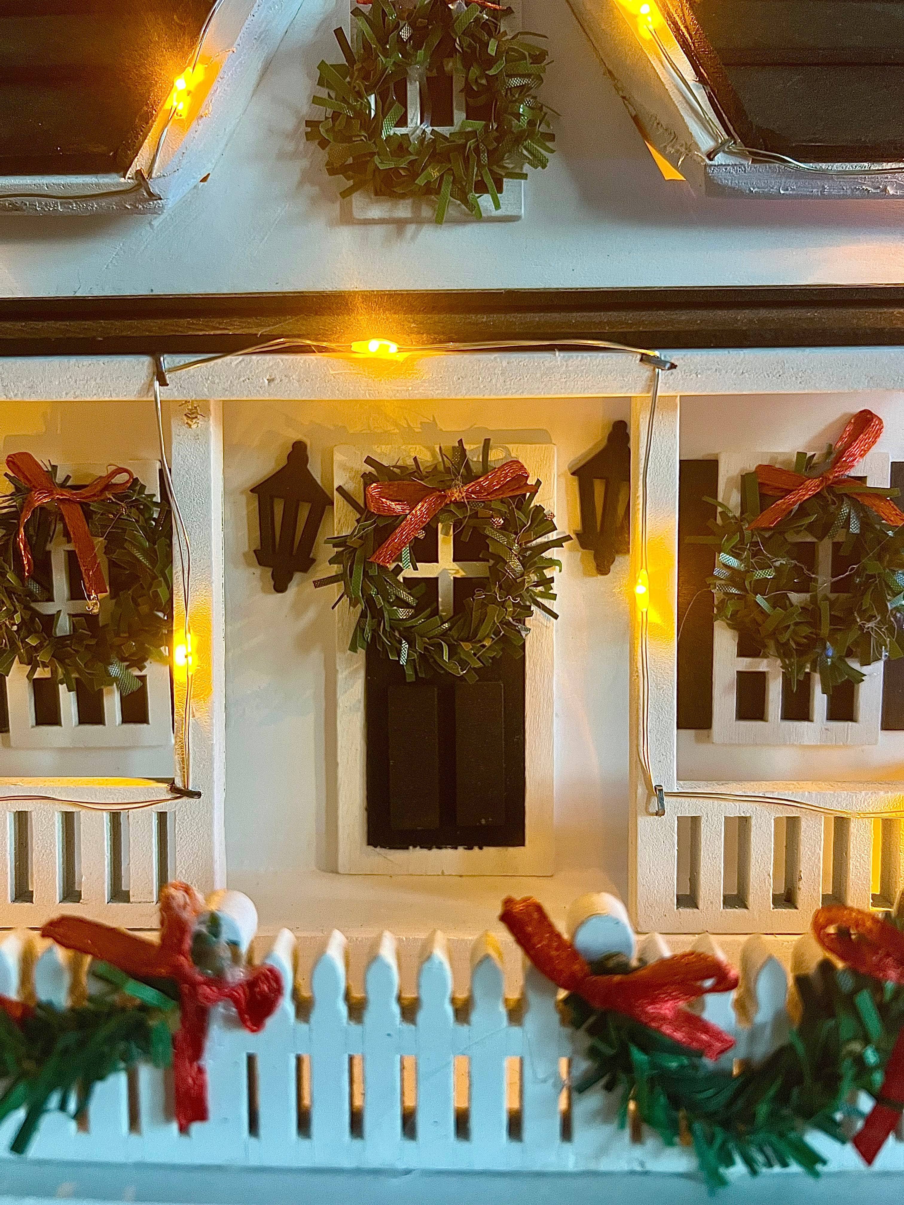 Festive LED Lighted Holiday Birdhouse - Outdoor Christmas Decoration for Garden, Yard & Patio Decor