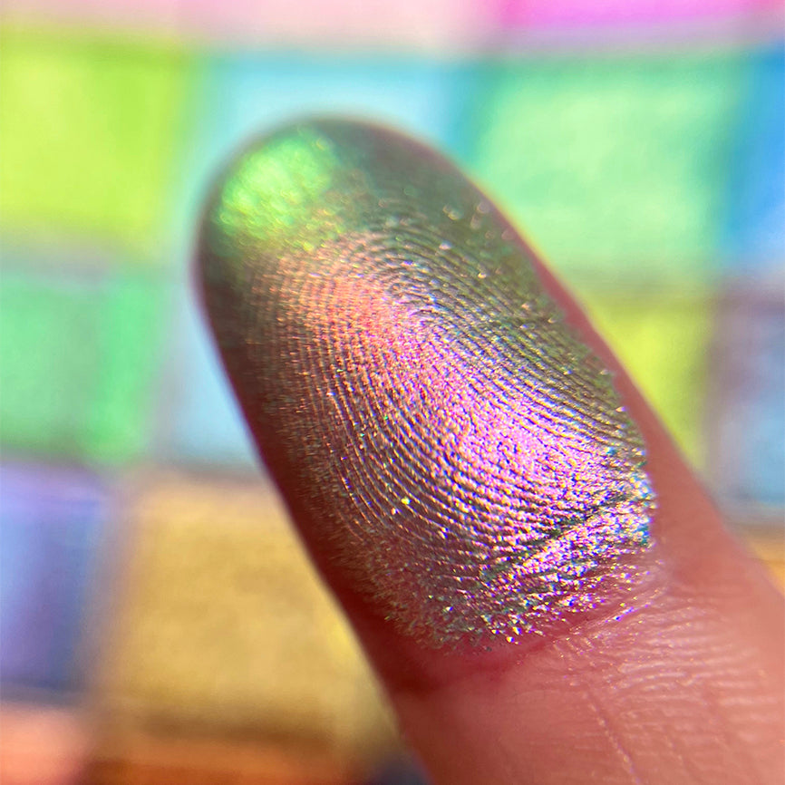 Electric Multichrome Eyeshadow - Long Lasting Metallic Shimmer Makeup for Party, Halloween & Cosplay - Vegan & Cruelty Free