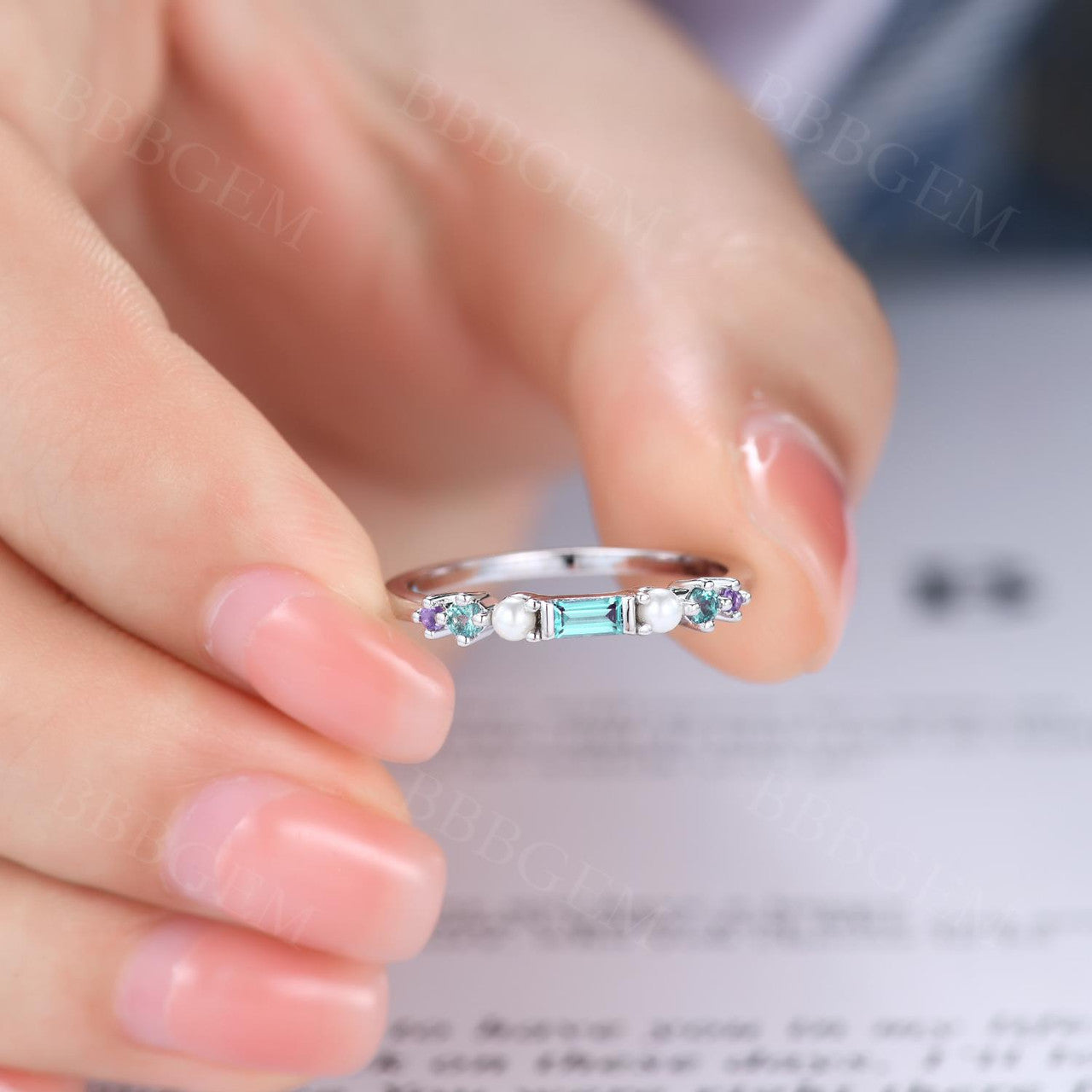 Alexandrite & Pearl Multi-Stone Ring | Rainbow Gemstone Band | June Birthstone Jewelry | Perfect for Everyday Wear & Birthday Gifts