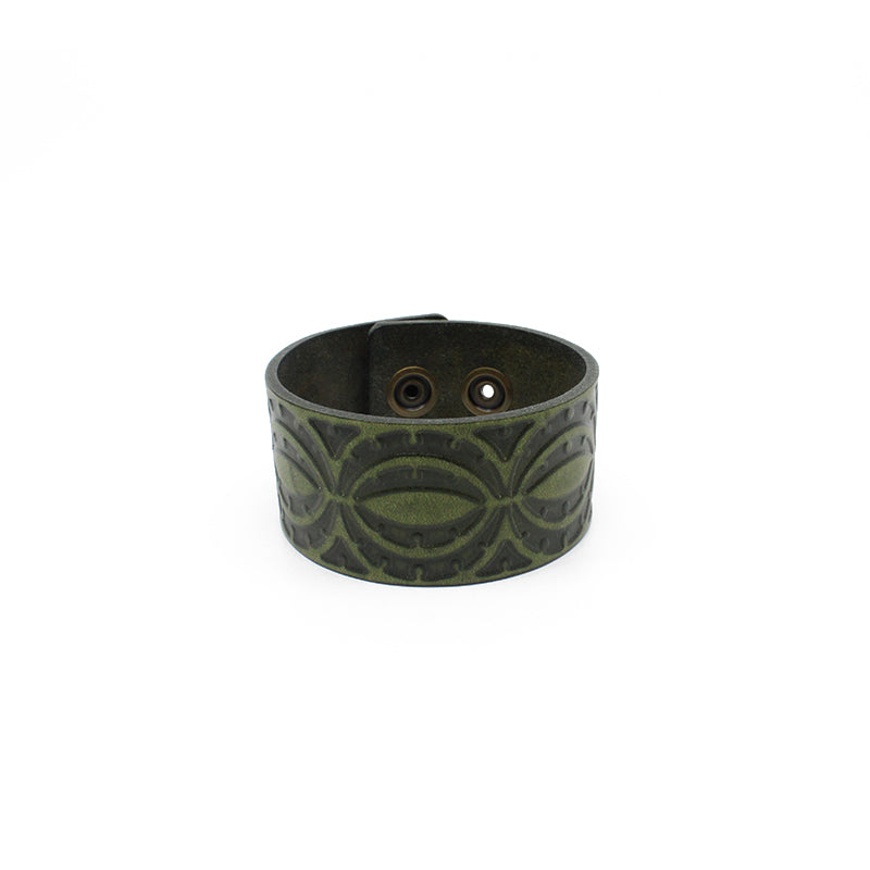 38mm Genuine Leather Wristband for Men & Women - Adjustable Size M/L - Premium Quality Bracelet by Darin Gordine - Perfect for Casual Wear, Outdoor Activities & Fashion Accessories