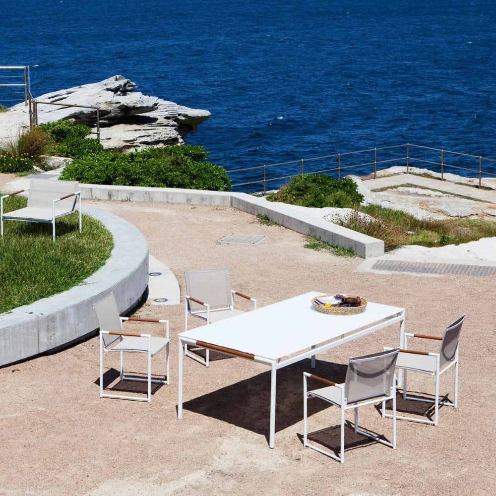 Lightweight Aluminum Outdoor Dining Chair - Weather-Resistant Patio Furniture for Garden, Poolside & Backyard Relaxation