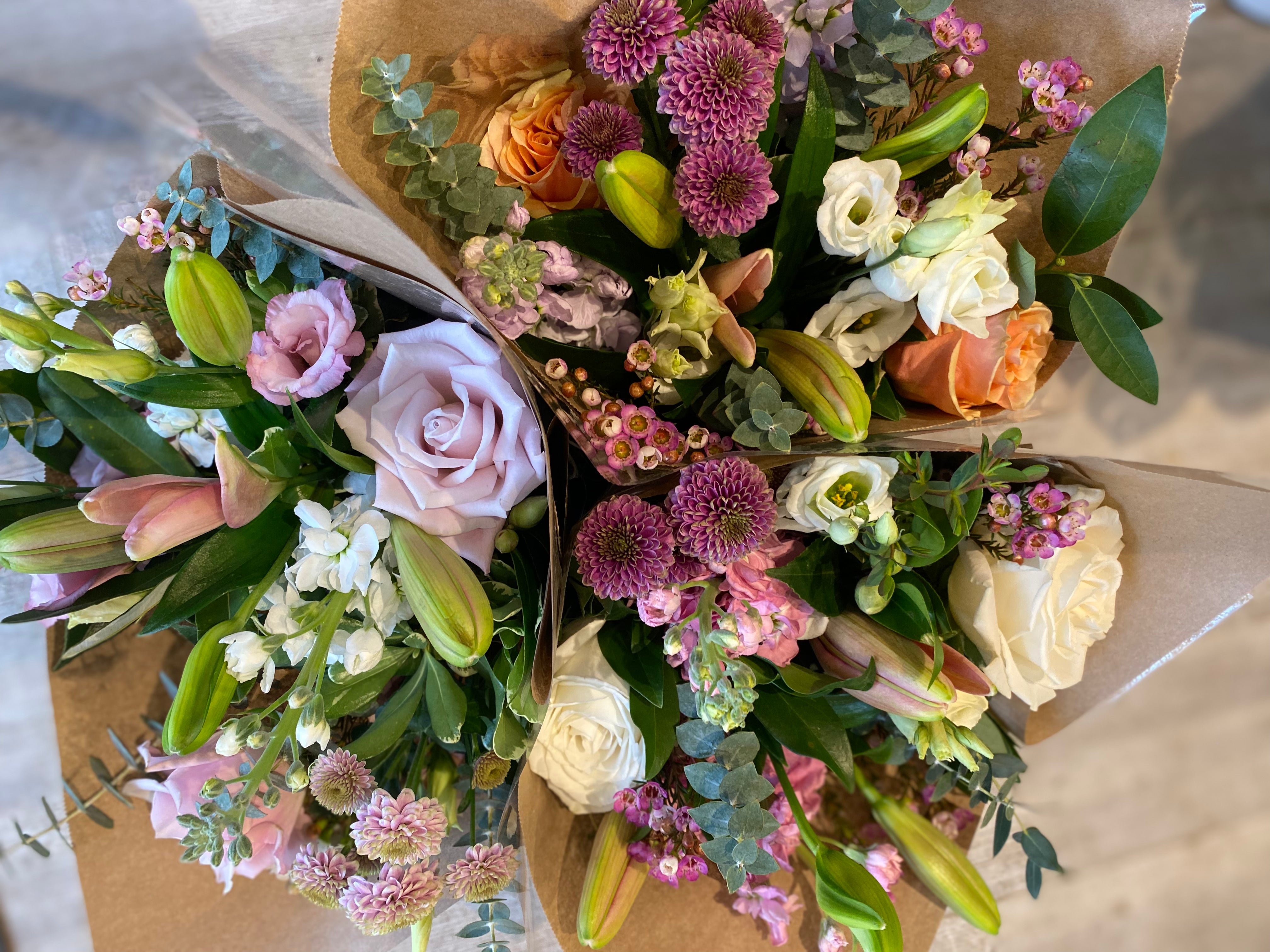 Valentine's Day Designer Hand-Tied Bouquet - Fresh Roses & Flowers for Romantic Gifts, Anniversaries & Special Occasions