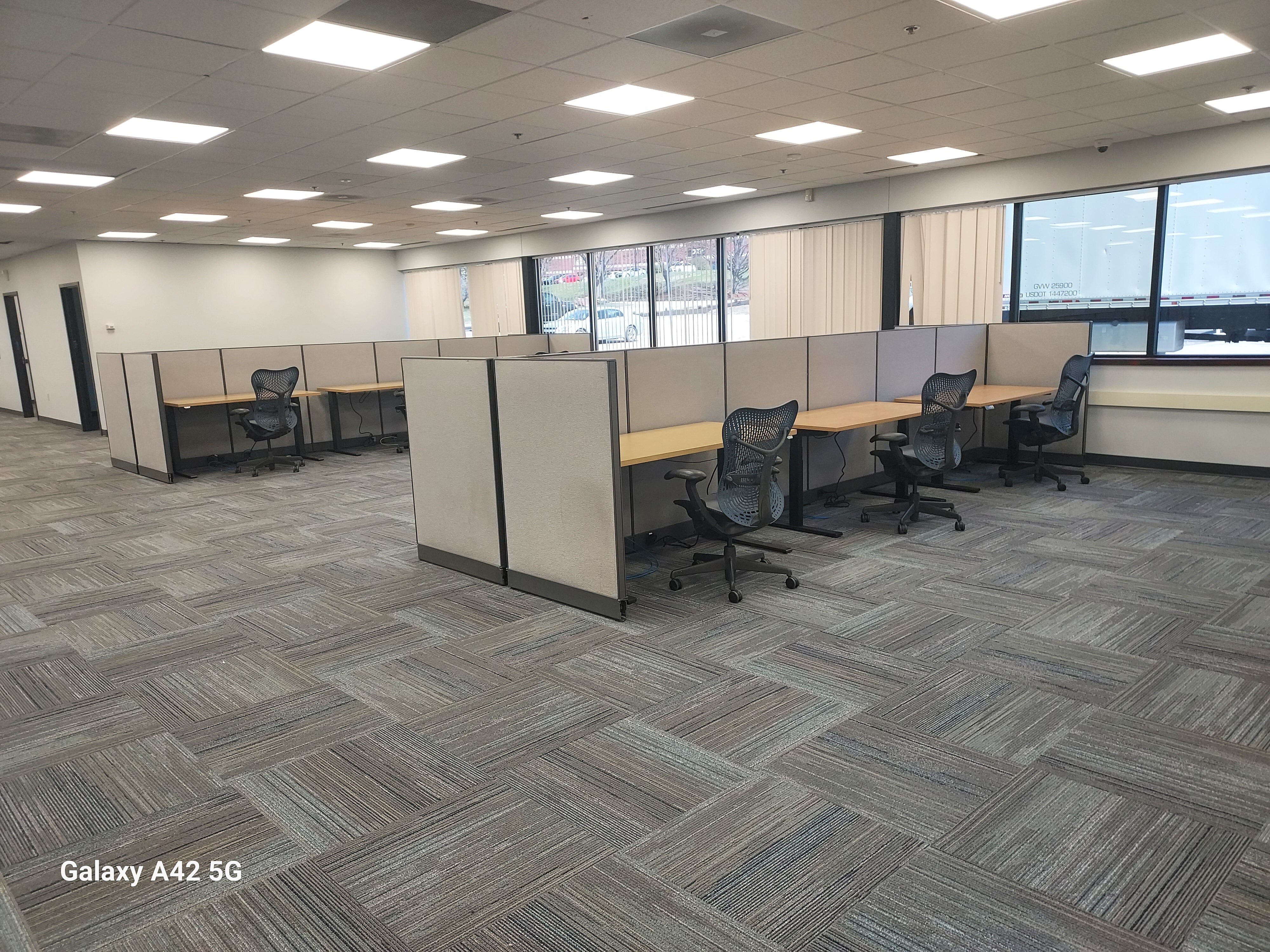 Premium Used Herman Miller Office Chairs - Ergonomic Design for Home & Workspace Comfort