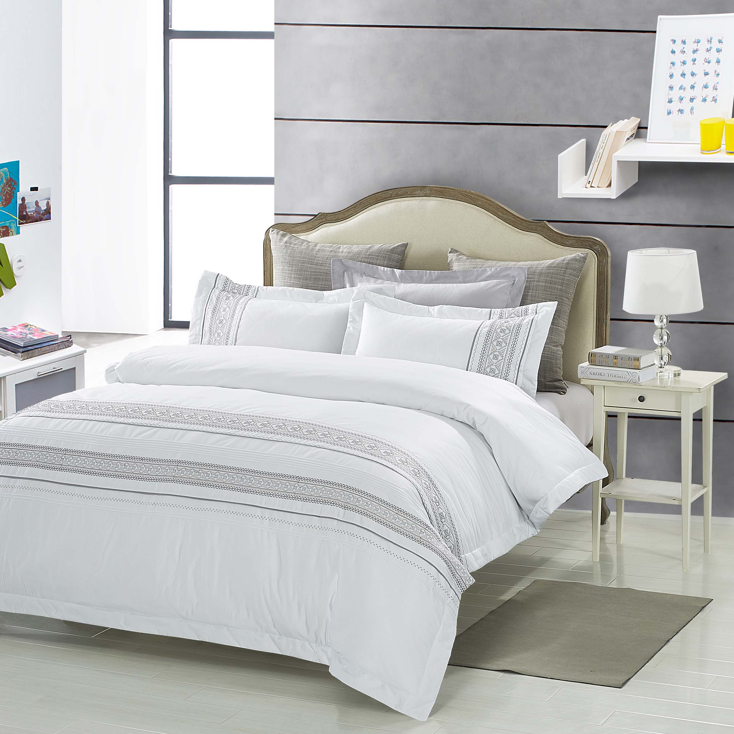 Premium Burlington Cotton Embroidered Duvet Cover Set - Soft & Breathable Bedding for Cozy Nights - Perfect for Master Bedroom, Guest Room & Dorm Decor