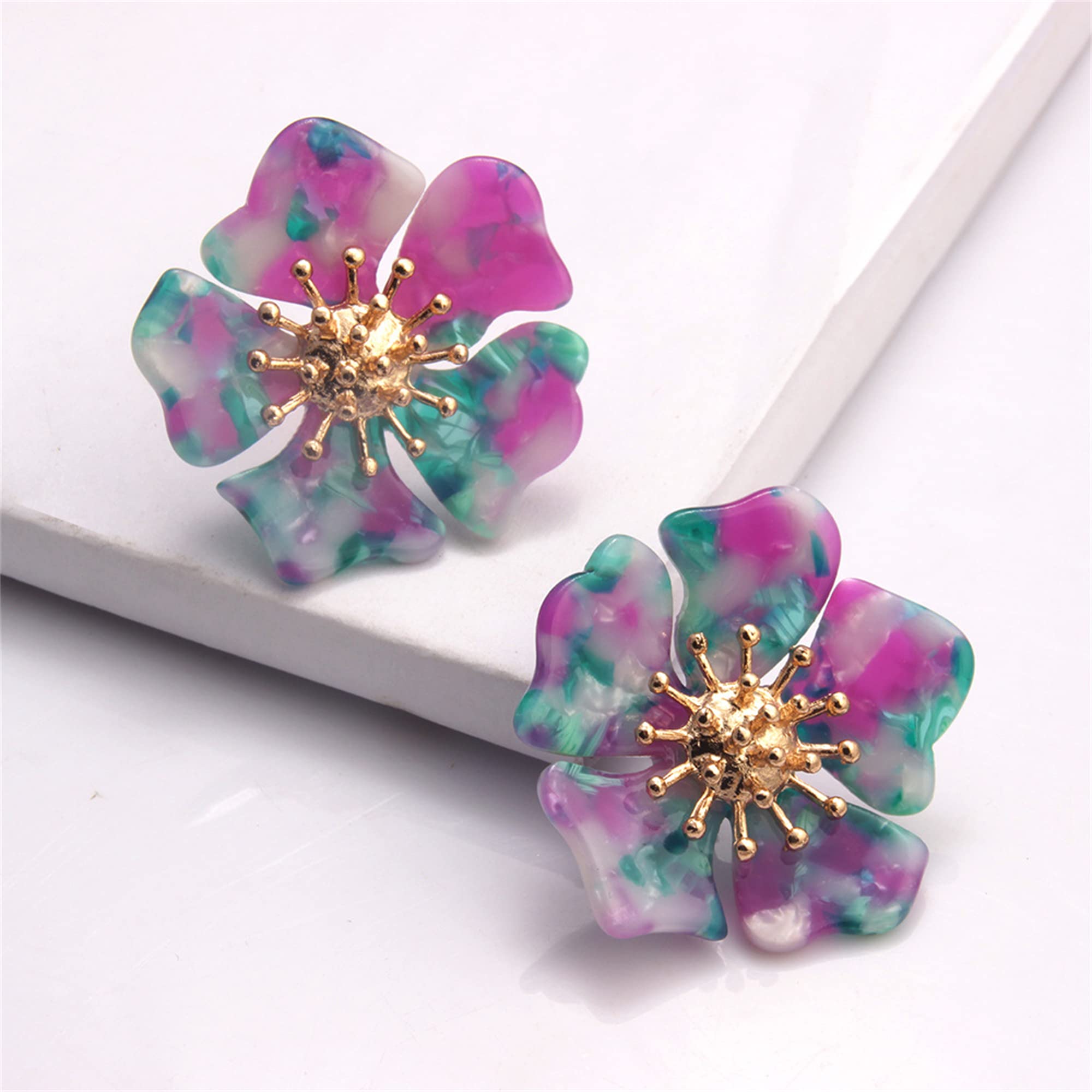 Bohemian Sparkly Acrylic Flower Stud Earrings for Women - Elegant Daisy & Sunflower Drop Dangle Earrings with Gold Bud | Perfect Gift for Sister, Mom, Lover & Friends | Great for Parties, Weddings & Everyday Wear