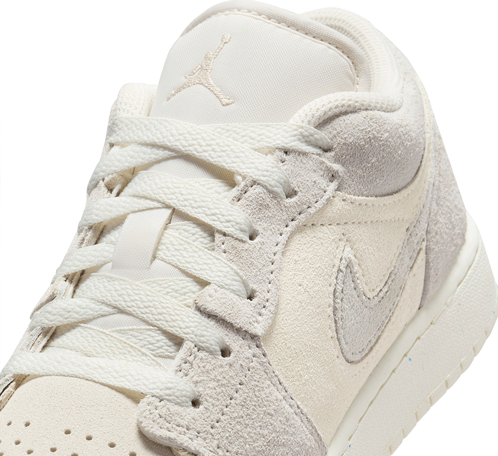 AIR JORDAN 1 LOW SE CRAFT (GS) - Stylish Basketball Sneakers for Women & Girls - Perfect for Sports, Casual Wear & Street Fashion