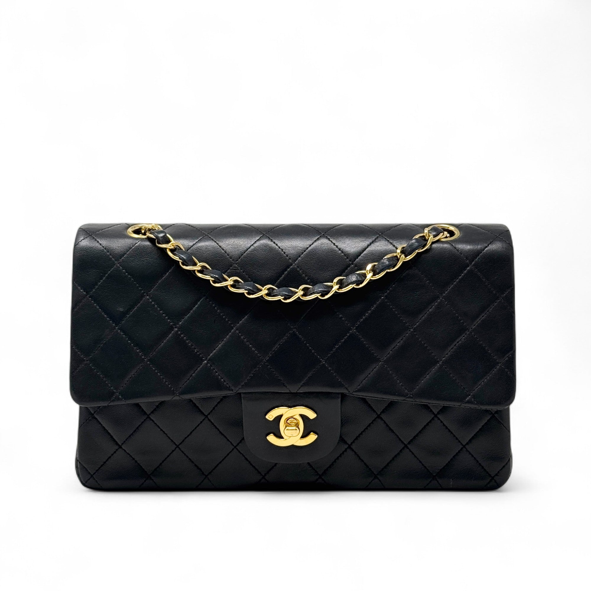 Chanel Black Medium Vintage Classic Flap Bag - Timeless Luxury Handbag for Women | Perfect for Evening Events, Date Nights & Special Occasions