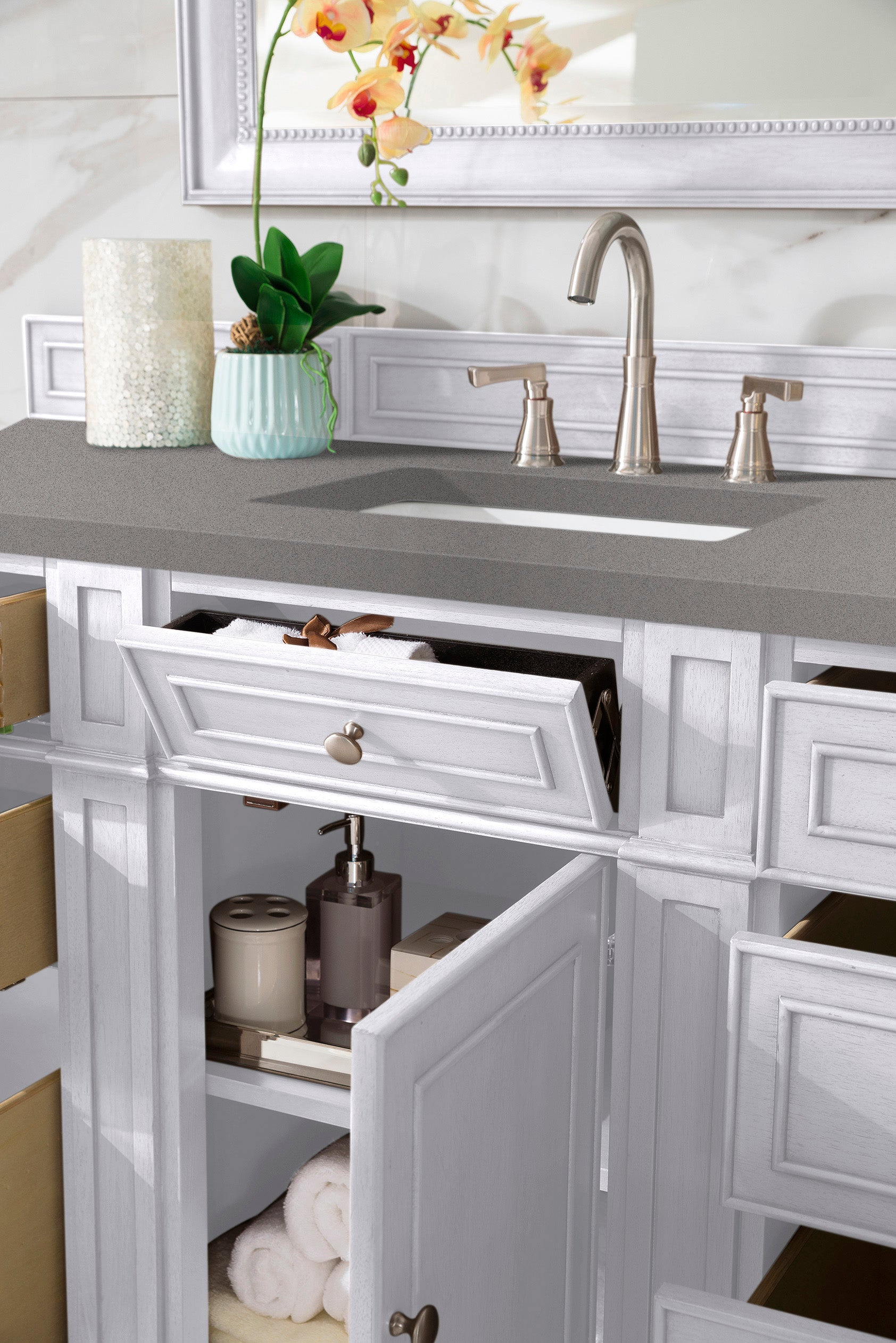 Bristol 60 Inch Single Bathroom Vanity Set with Bright White Finish & 3CM Grey Expo Quartz Countertop - Perfect for Modern Home Bathroom Renovation and Upgrade