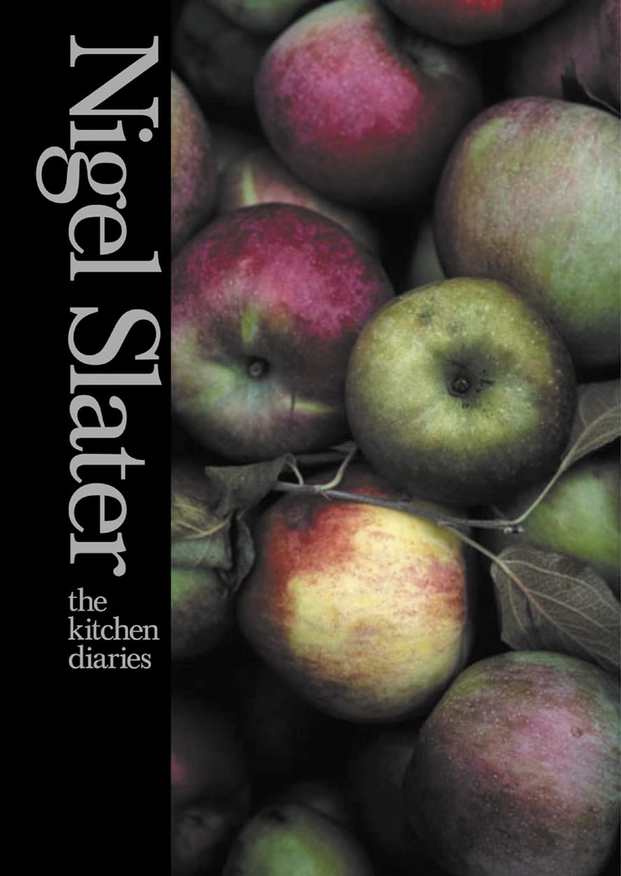 The Kitchen Diaries - Premium Cookbook for Home Chefs | Easy Recipes & Meal Planning | Perfect for Cooking Enthusiasts & Gift Giving