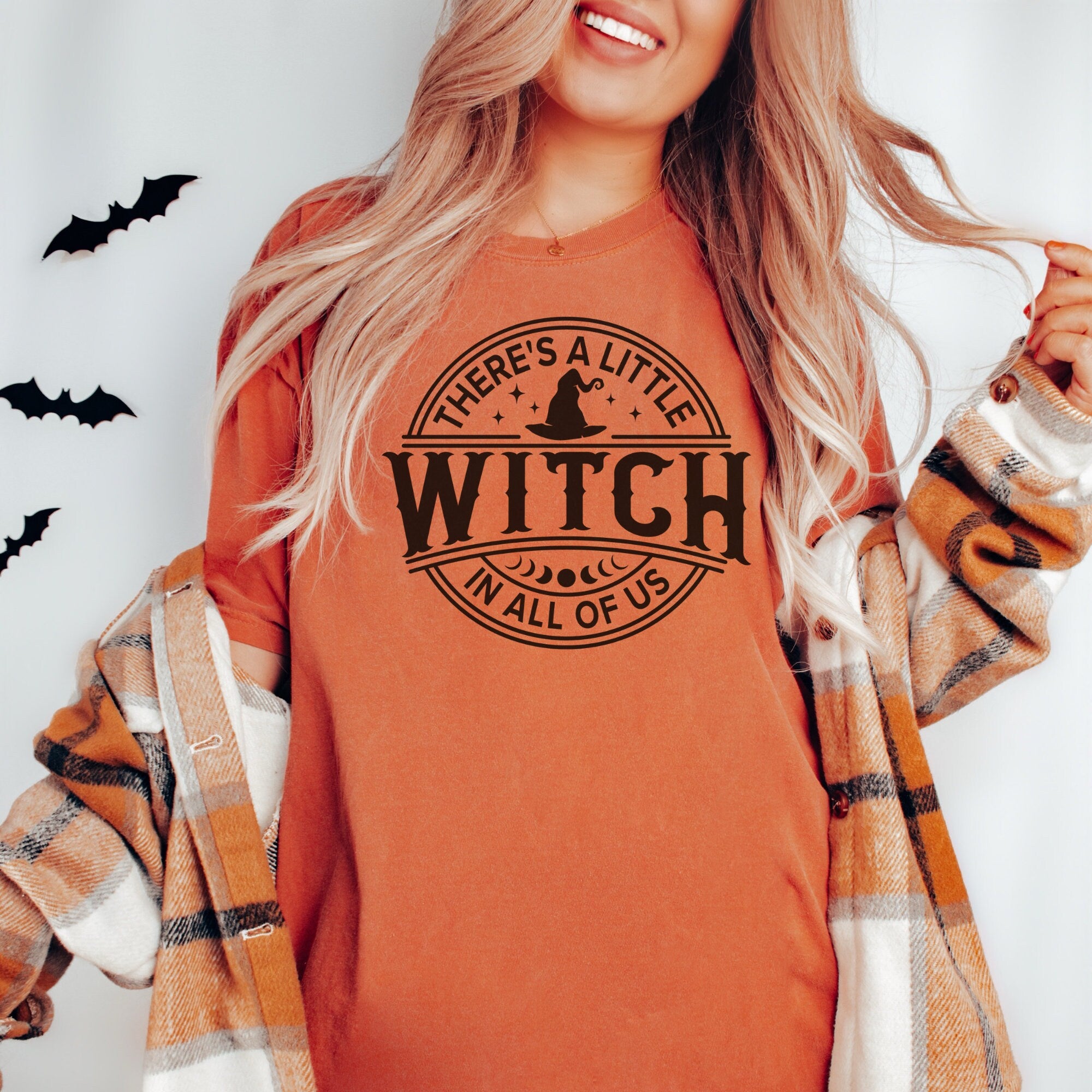 Practical Magic Witch Shirt - Halloween Sweater & Witchy Clothes for Women - Retro Halloween Pullover for Costume Parties & Spooky Events