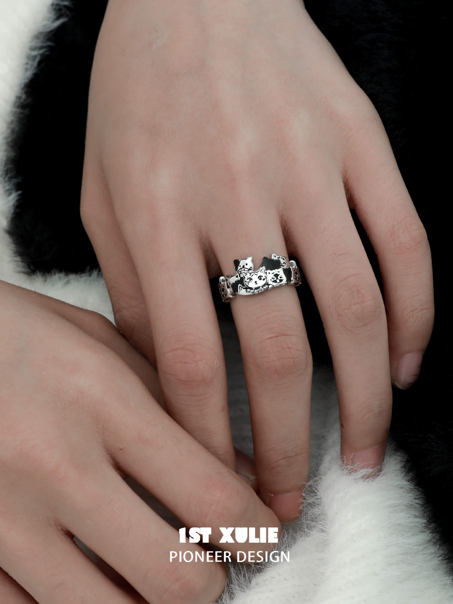 Graffiti Kitten S925 Sterling Silver Ring for Women - Dainty Cat Jewelry Gift for Cat Lovers - Perfect for Everyday Wear & Special Occasions
