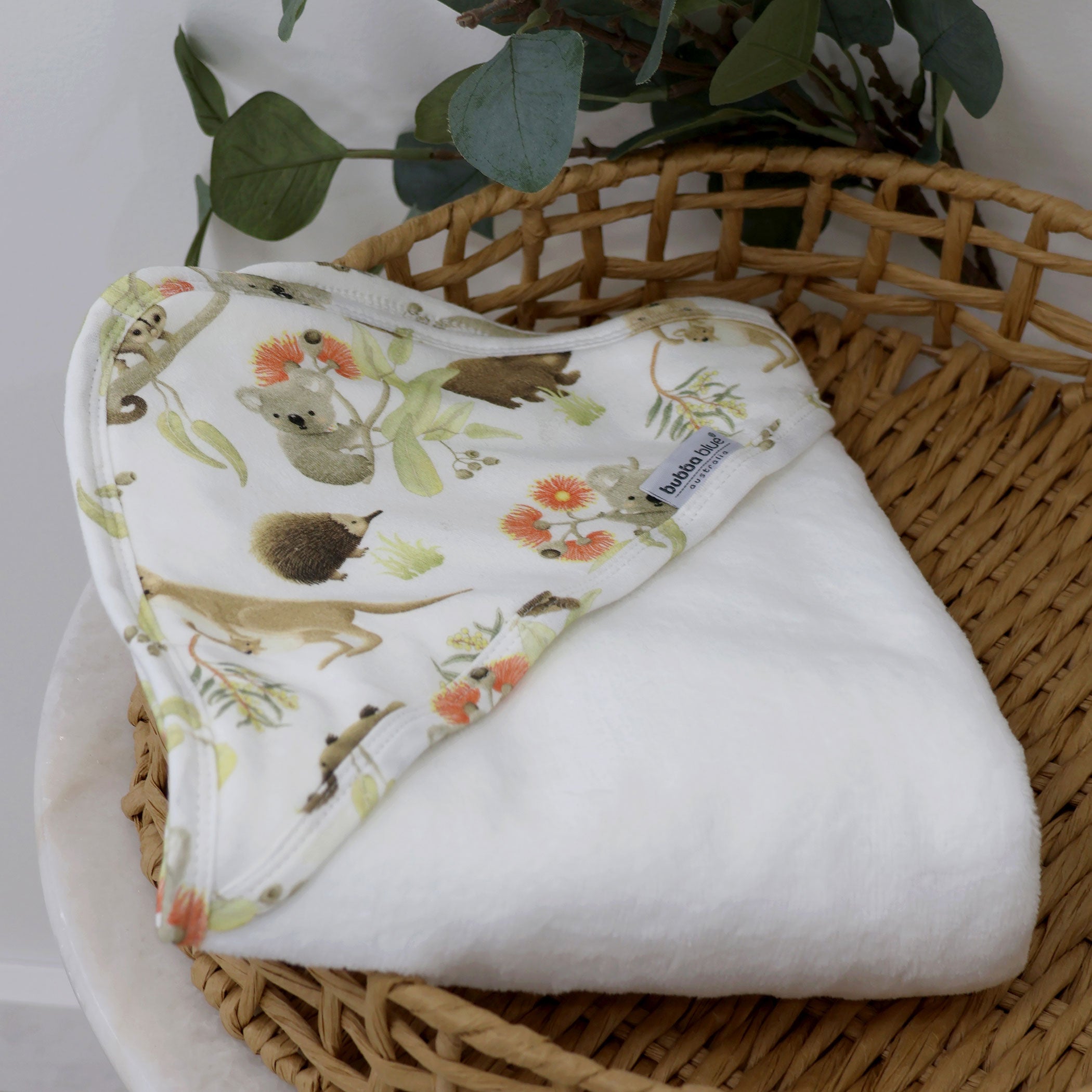 Aussie Animals Hooded Towel for Kids - Soft & Absorbent Baby Bath Towel with Kangaroo & Koala Design - Perfect for Bath Time, Swimming & Beach Outings