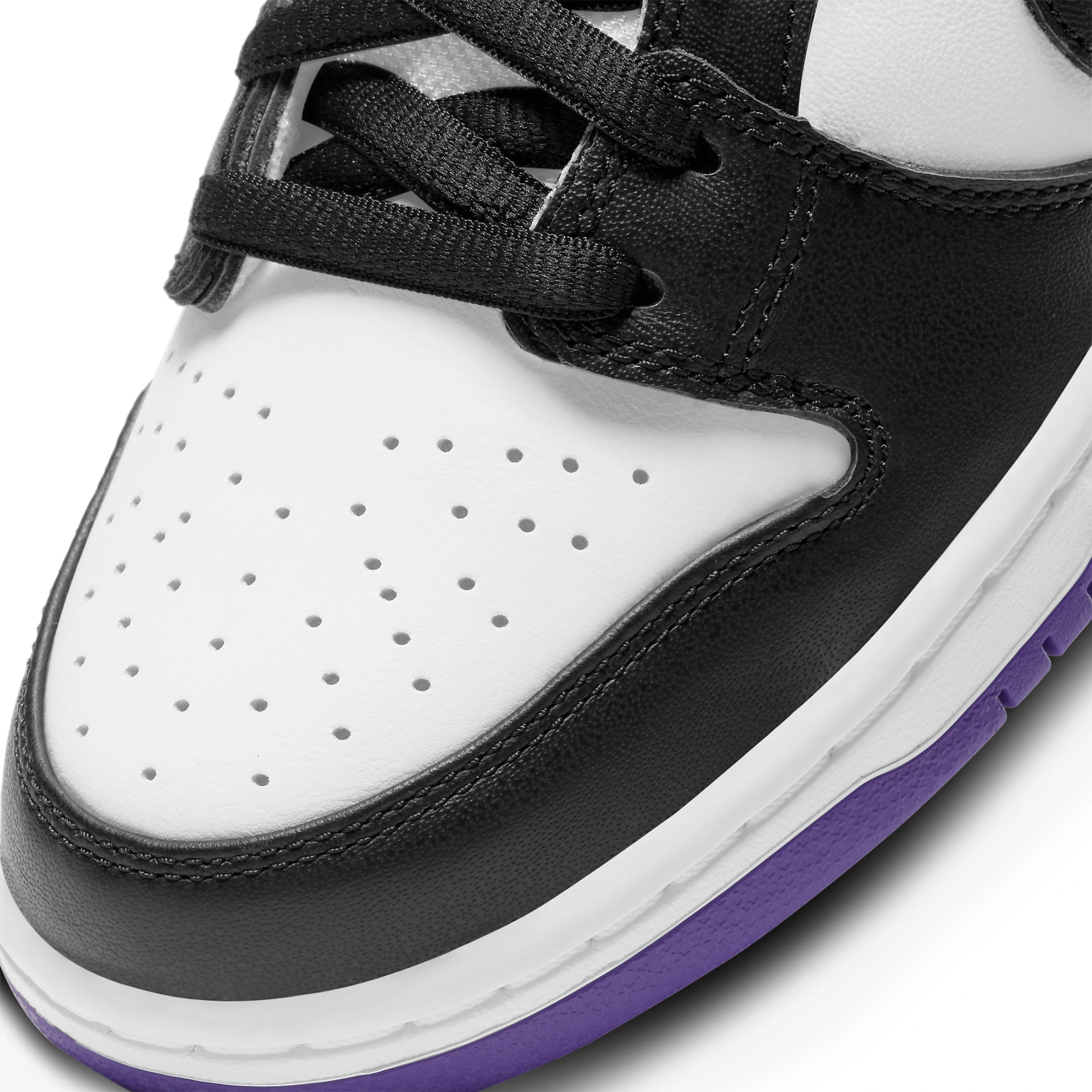 Nike SB Dunk Low Court Purple Skateboarding Shoes - Men's & Women's Sneakers for Casual Wear, Street Style & Skateboarding
