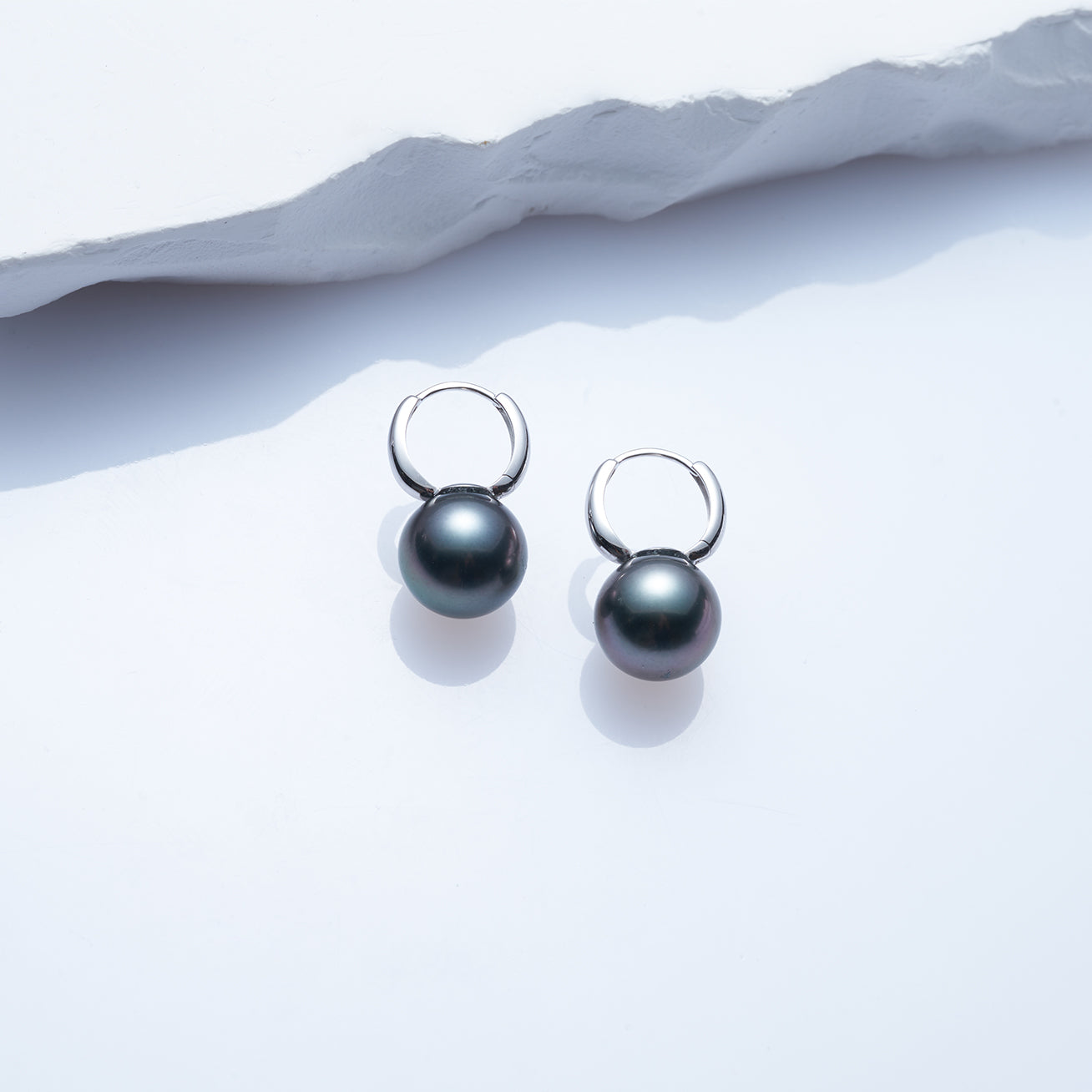 18K Gold Tahitian Pearl Earrings - AAA Grade Cultured Pearls, Hypoallergenic Luxury Jewelry for Women | Perfect for Weddings, Anniversaries & Special Occasions