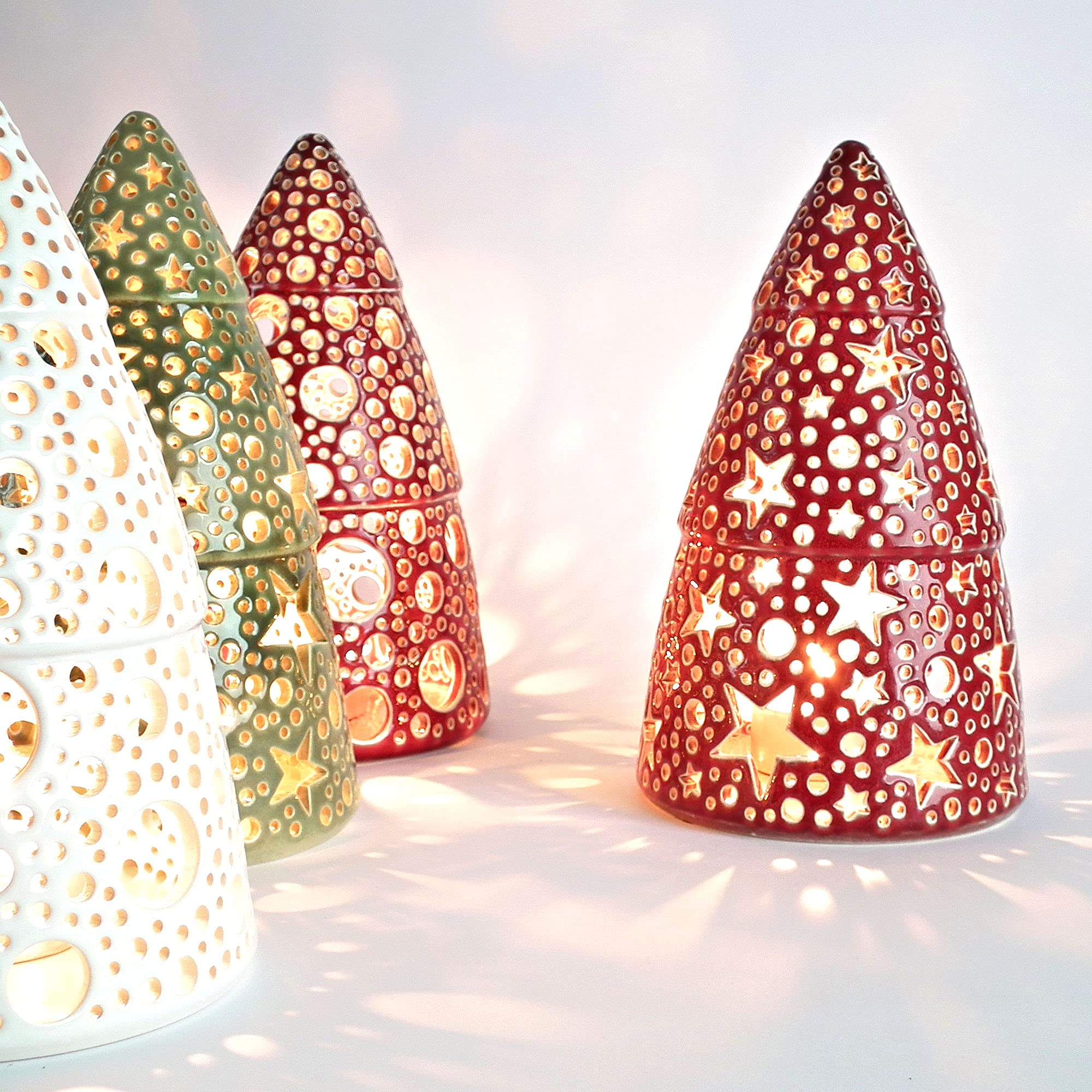 Handmade Red Christmas Tealight Holder - Ceramic Candle Lantern with Stars & Bubbles Design for Holiday Decor, Xmas Tabletop Centerpiece, Gift Idea (Perfect for Mantel Decor, Dinner Party Lighting, Winter Wedding Decorations)
