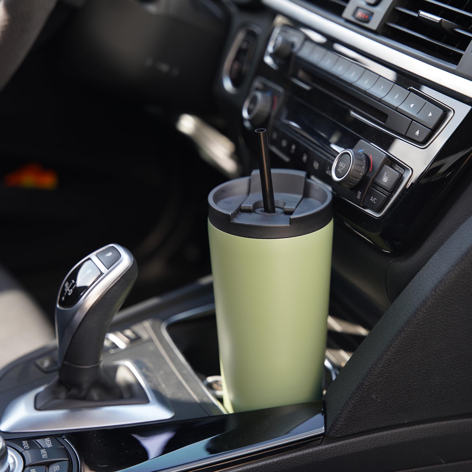 22oz Insulated Stainless Steel Tumbler with Lid & 2 Straws - Vacuum Sealed Travel Mug for Coffee, Tea & Cold Drinks - Leakproof & Sweatproof - Perfect for Office, Gym, Hiking & Road Trips (Blue)